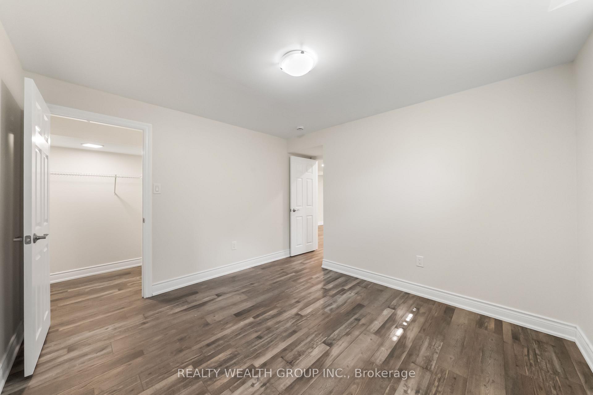 Photo 37 of 32 Reynolds Lane, Barrie, Edgehill Drive — HOMEH