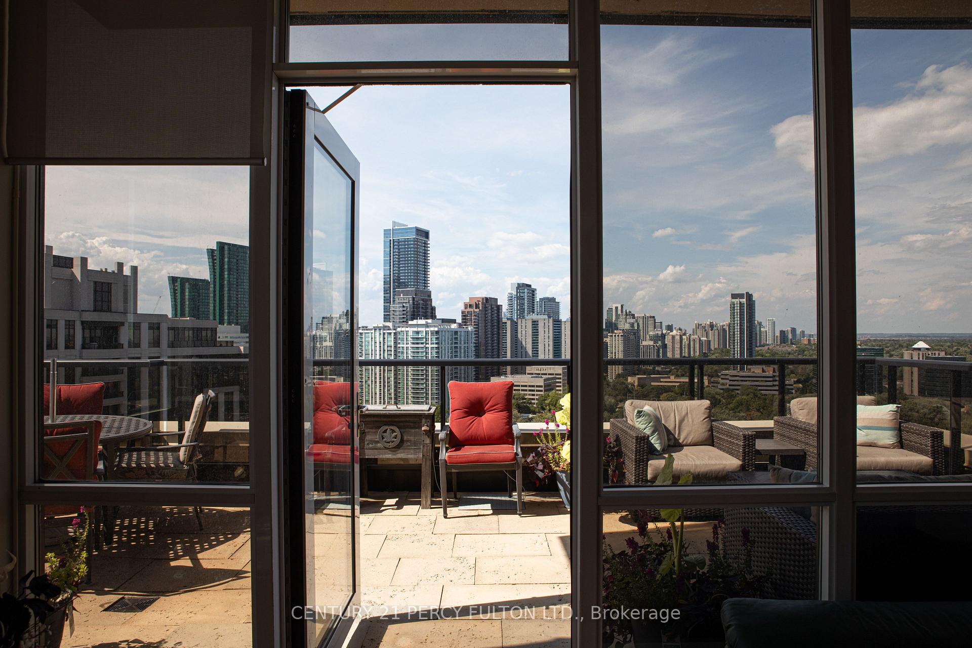 Photo 4 of Unit PH14, 100 Harrison Garden Boulevard, North York, Willowdale East — HOMEH