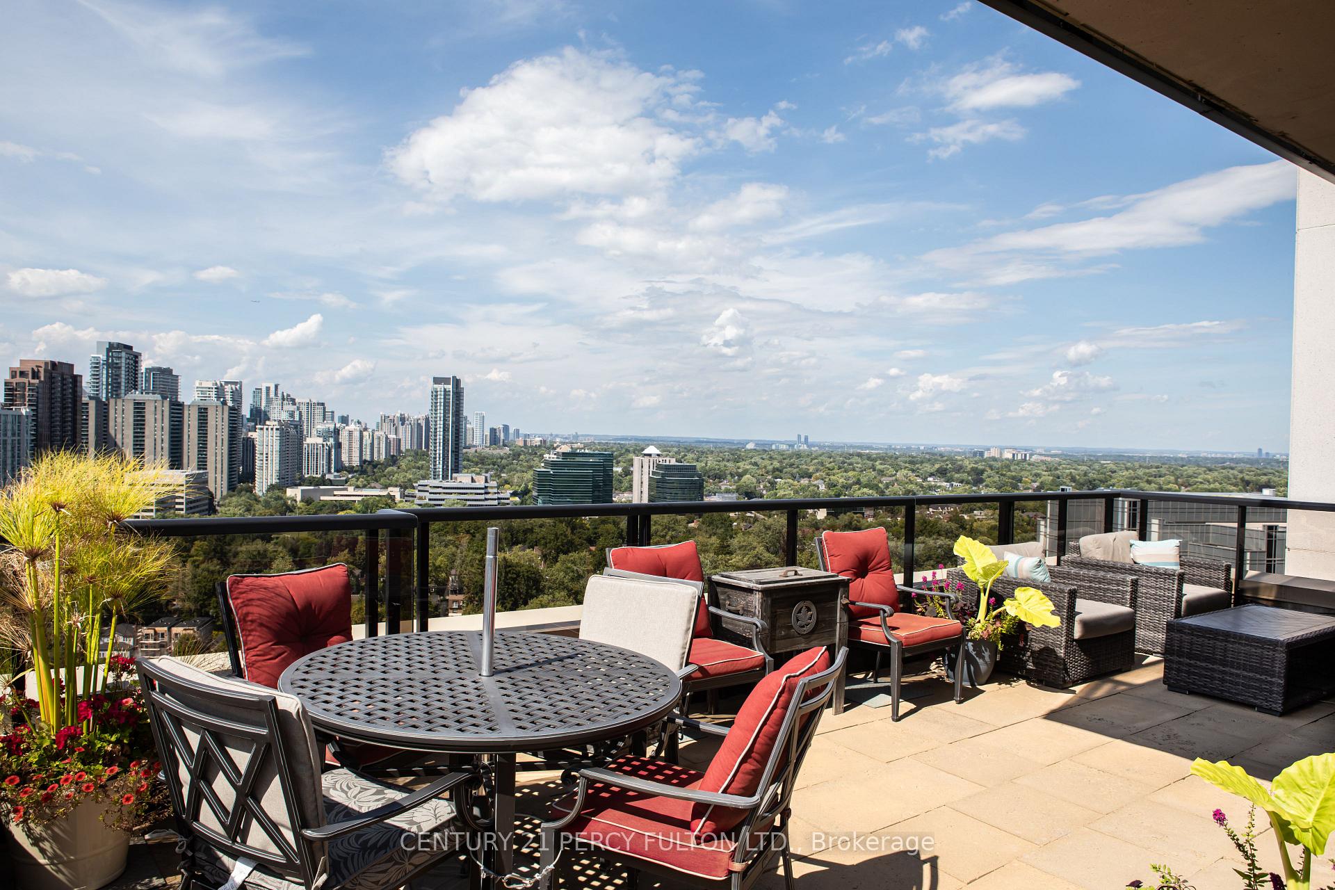 Photo 6 of Unit PH14, 100 Harrison Garden Boulevard, North York, Willowdale East — HOMEH