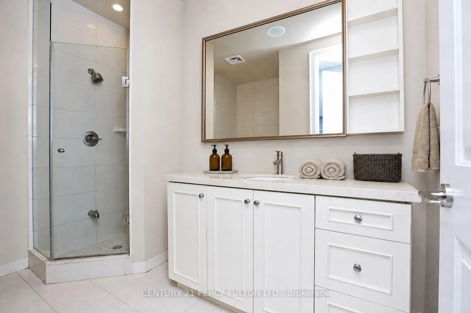 Photo 17 of Unit PH14, 100 Harrison Garden Boulevard, North York, Willowdale East — HOMEH