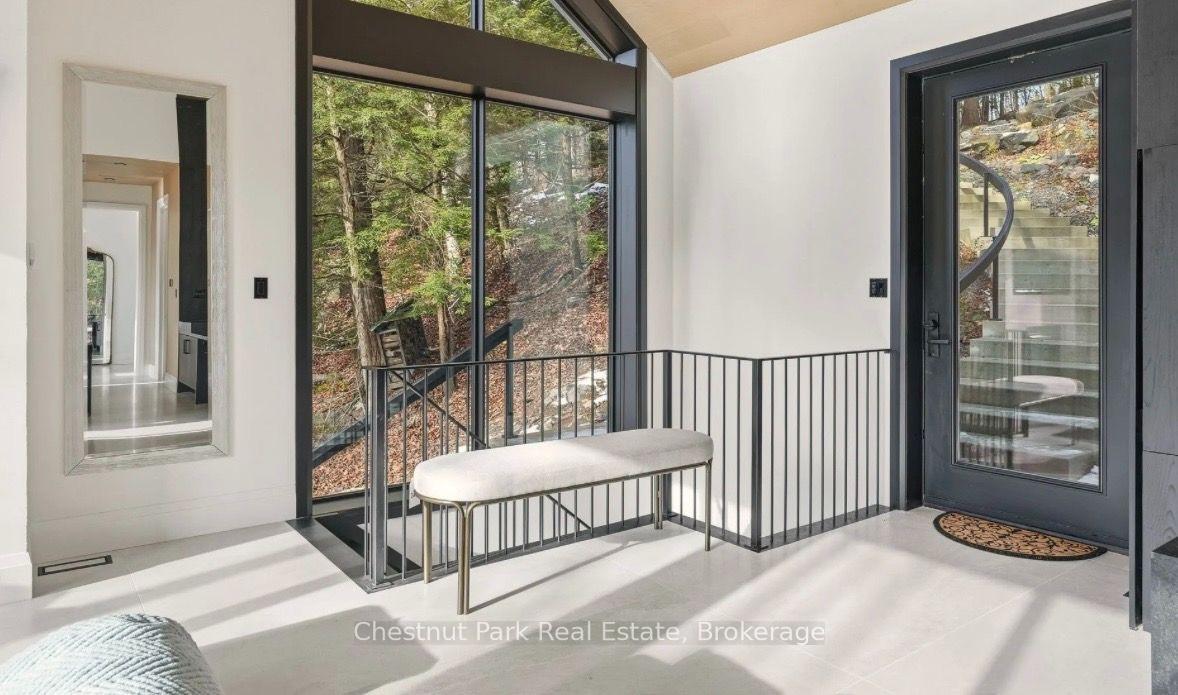 Photo 7 of 1036 Carlson Place, Bracebridge, Draper — HOMEH