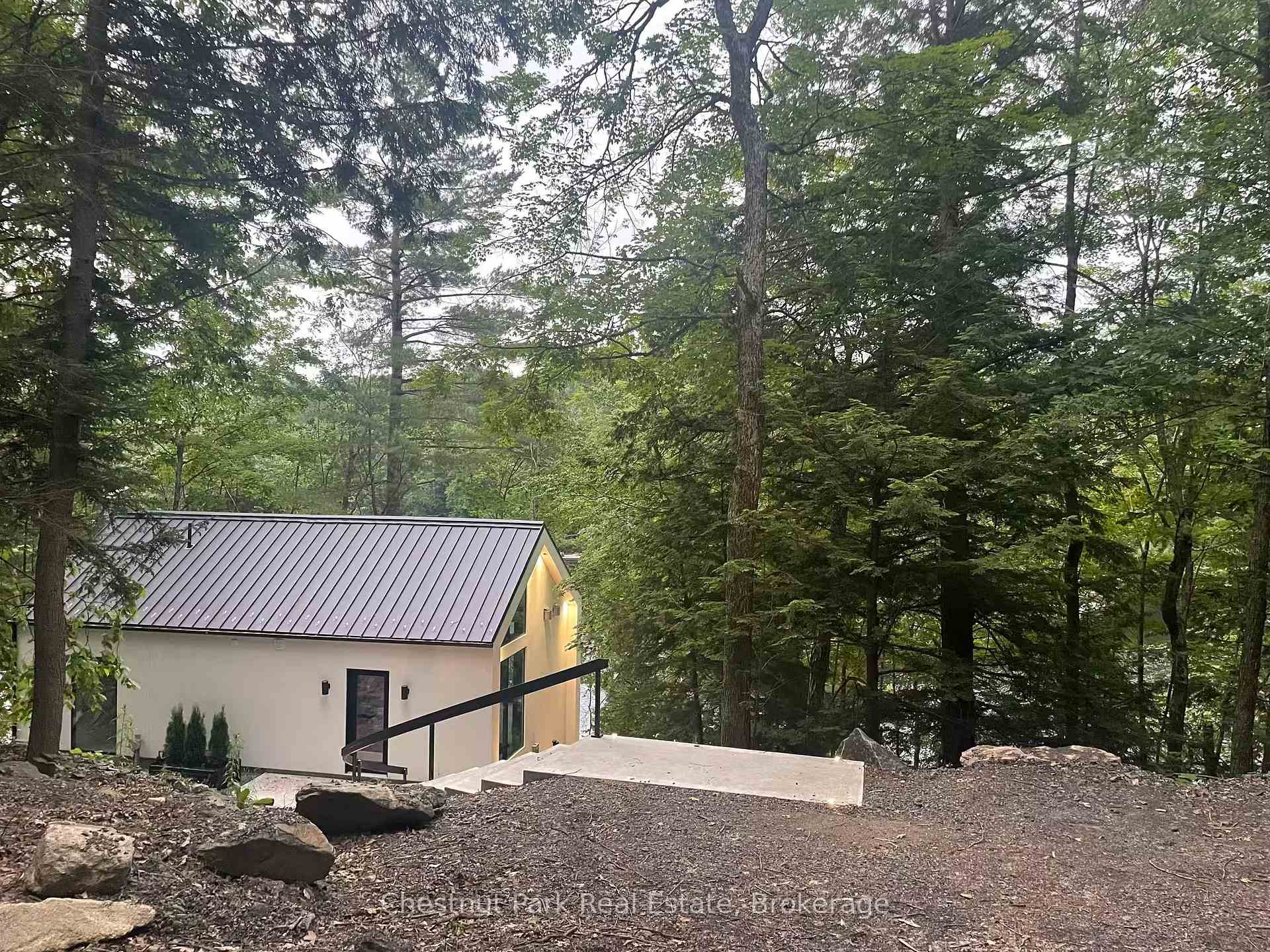 Photo 21 of 1036 Carlson Place, Bracebridge, Draper — HOMEH