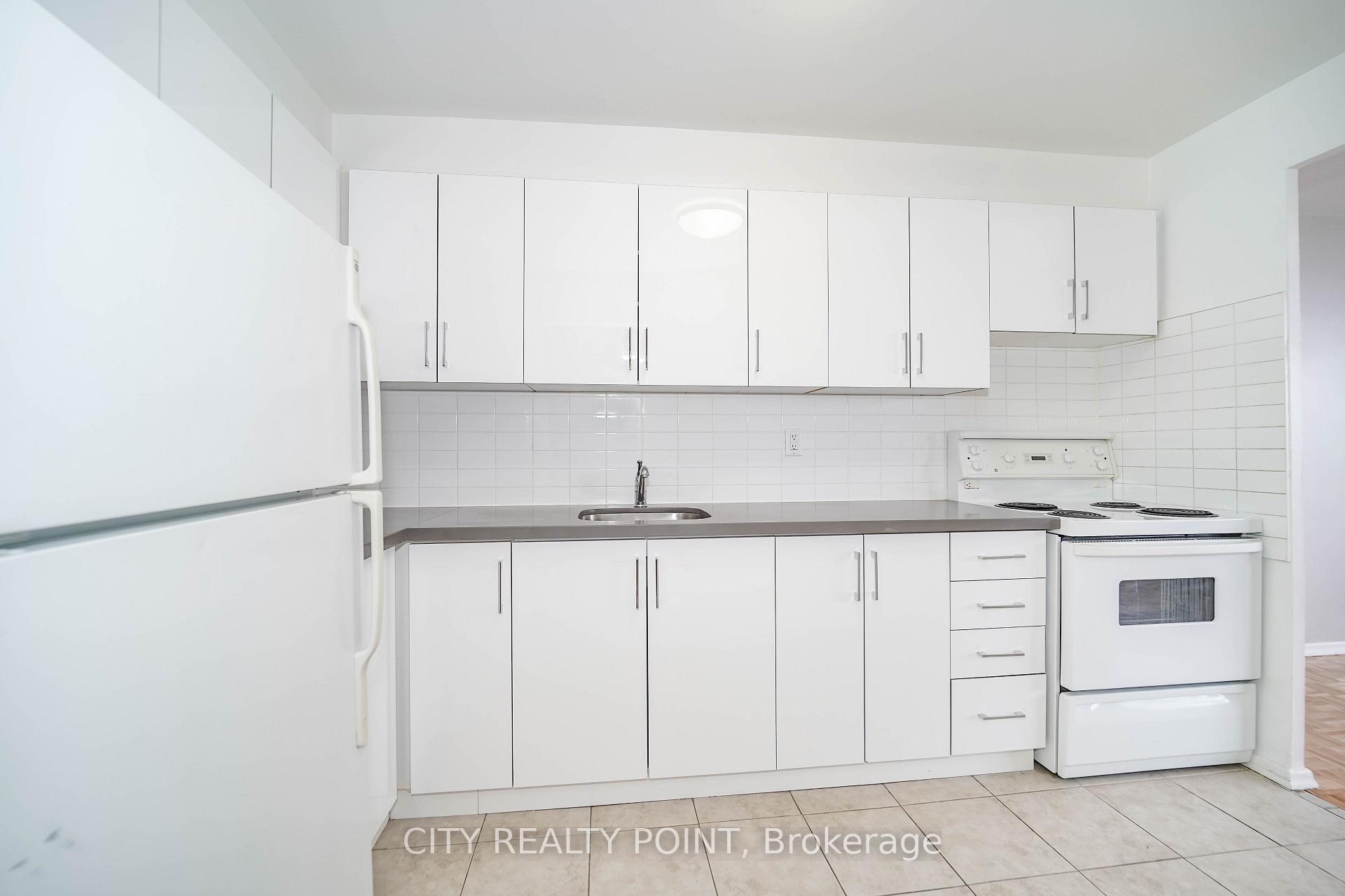 Photo 10 of Unit 1412, 6200 Bathurst Street, North York, Westminster-Branson — HOMEH