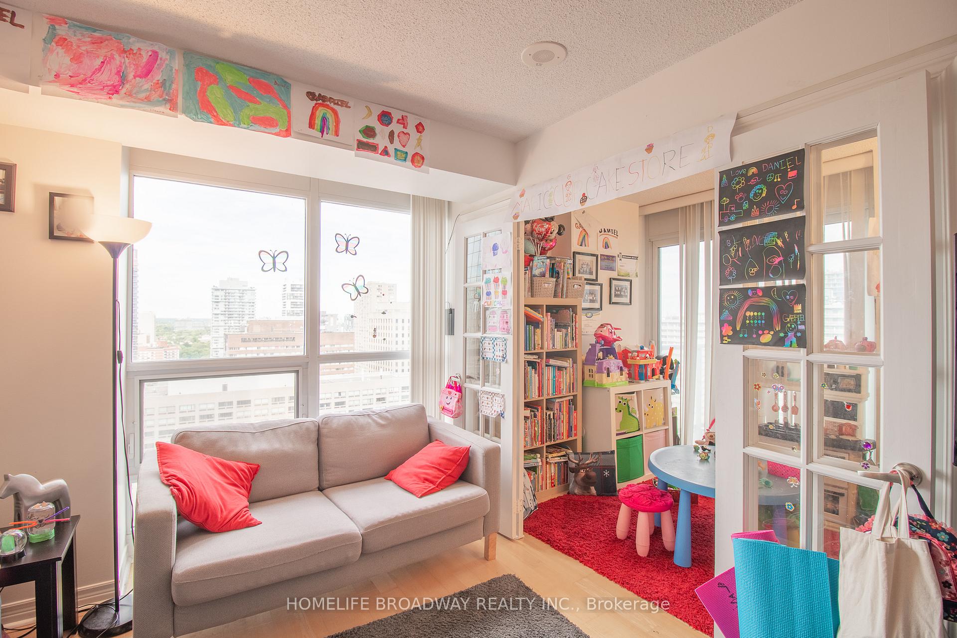 Photo 4 of Unit 2305, 763 Bay Street, Toronto, Bay Street Corridor — HOMEH