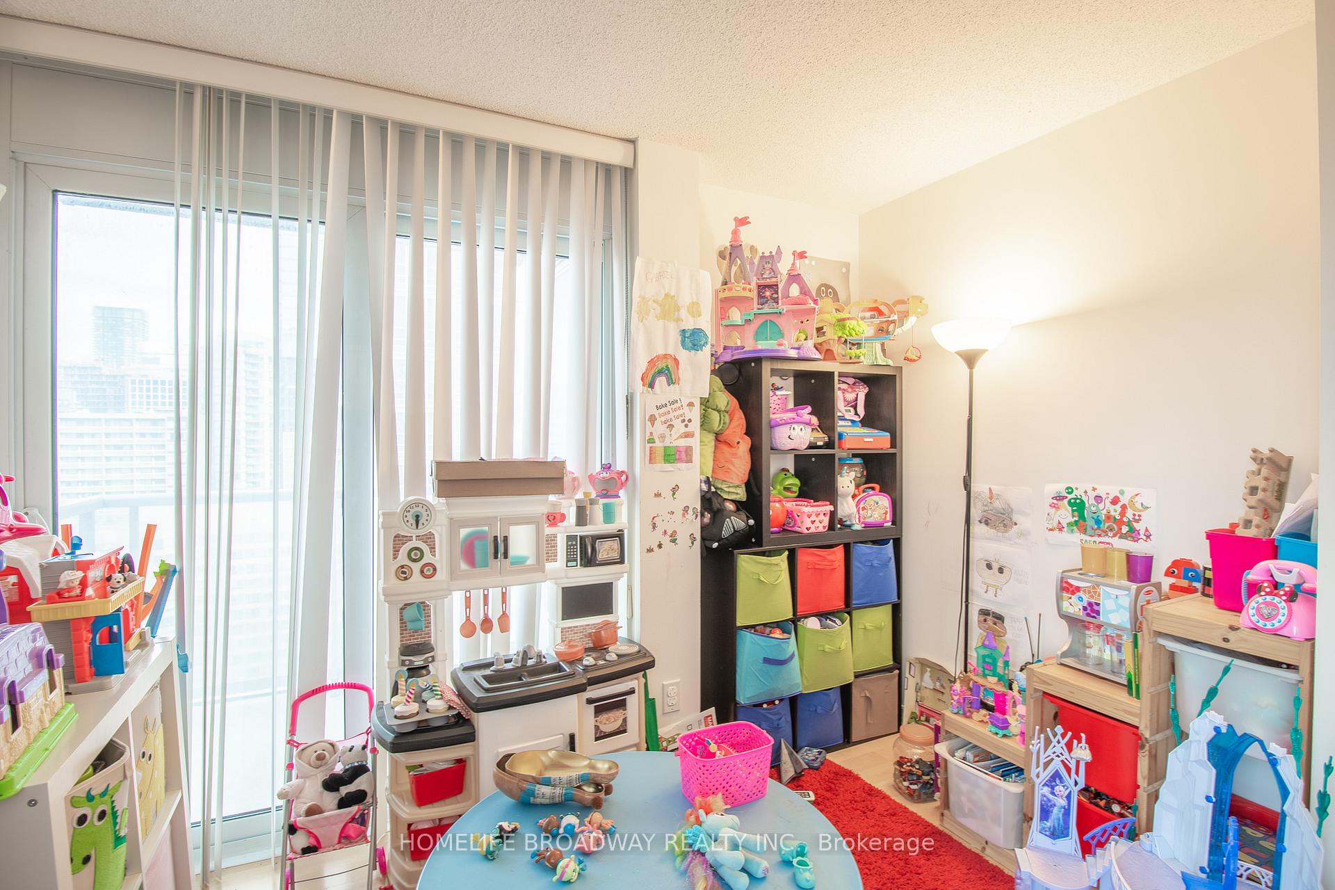 Photo 5 of Unit 2305, 763 Bay Street, Toronto, Bay Street Corridor — HOMEH