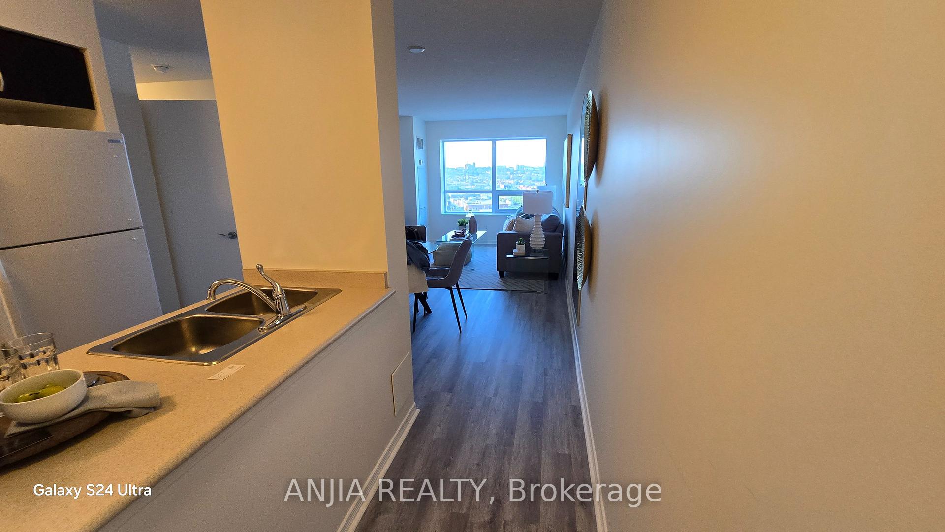 Photo 2 of Unit 1510, 61 Heintzman Street, Toronto, Junction Area — HOMEH