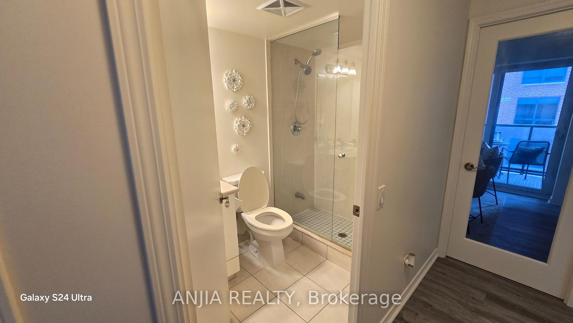 Photo 7 of Unit 1510, 61 Heintzman Street, Toronto, Junction Area — HOMEH
