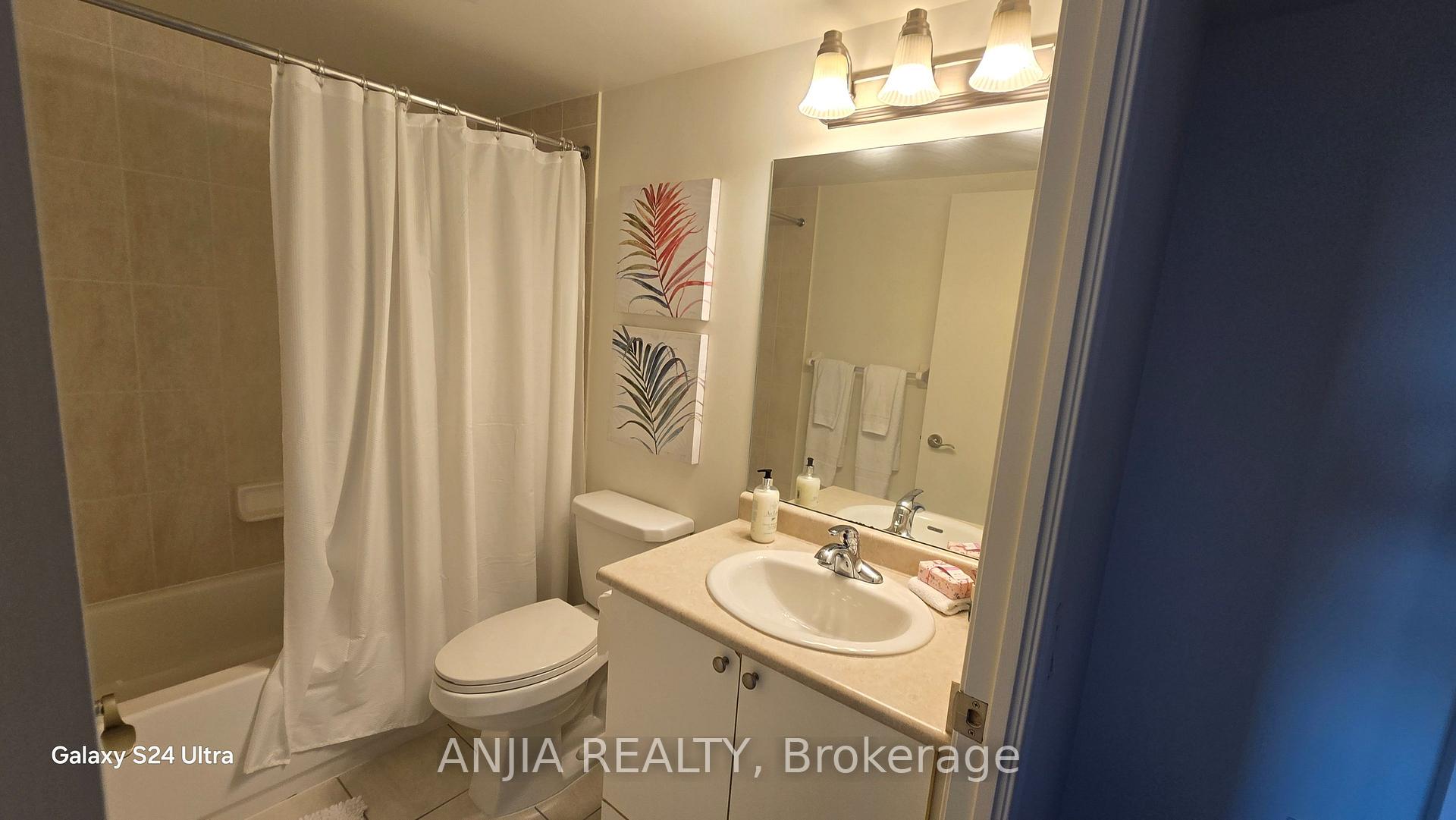 Photo 11 of Unit 1510, 61 Heintzman Street, Toronto, Junction Area — HOMEH