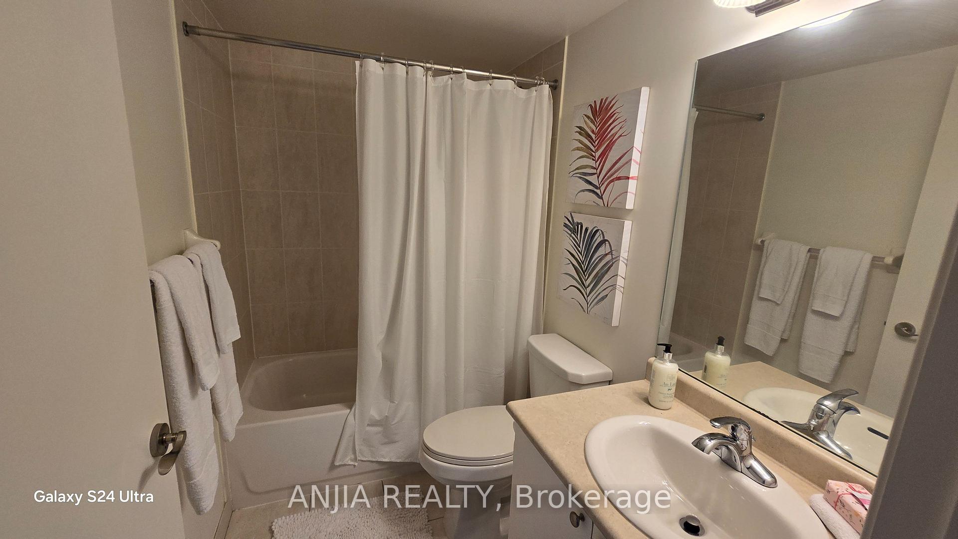 Photo 12 of Unit 1510, 61 Heintzman Street, Toronto, Junction Area — HOMEH
