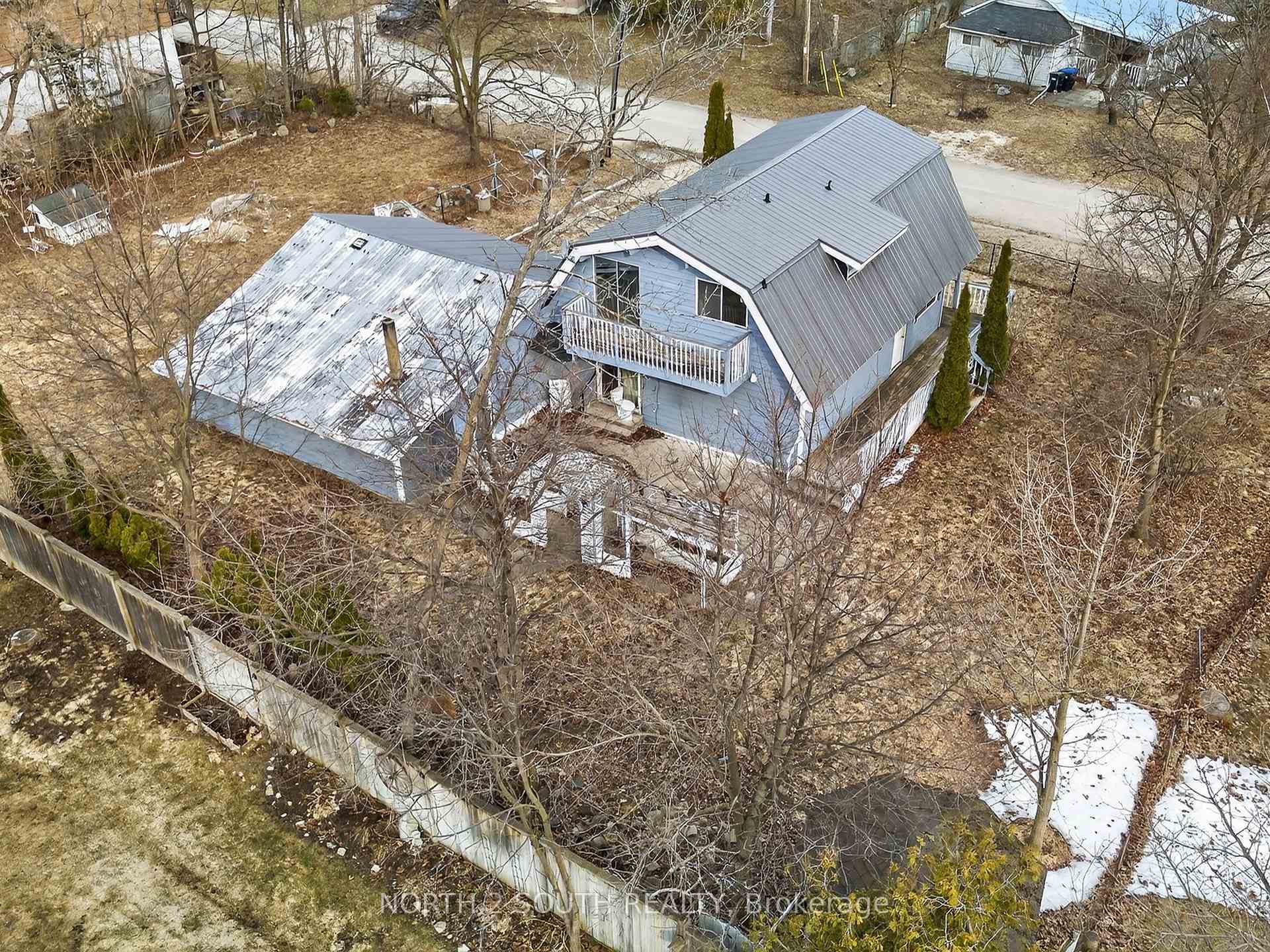 Photo 15 of 13 Bayview Avenue, Wasaga Beach — HOMEH