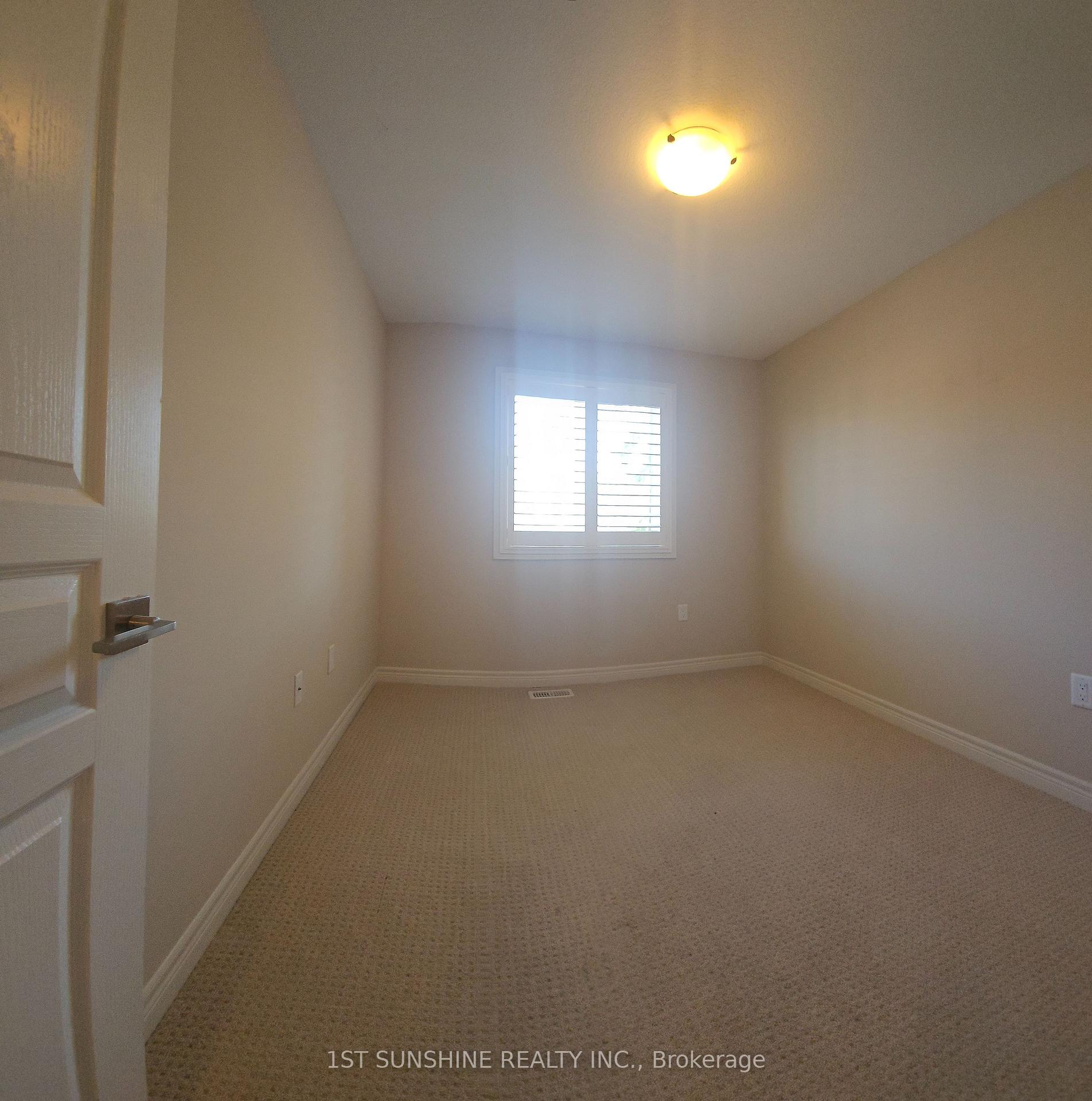 Photo 14 of 91 Chamomile Drive, Hamilton, Eleanor — HOMEH