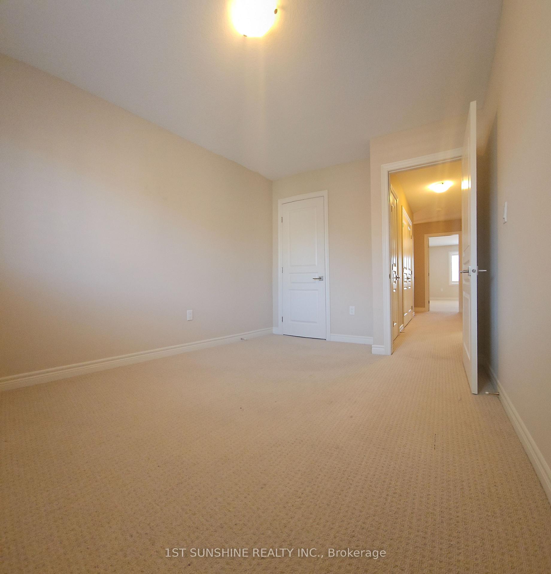 Photo 15 of 91 Chamomile Drive, Hamilton, Eleanor — HOMEH
