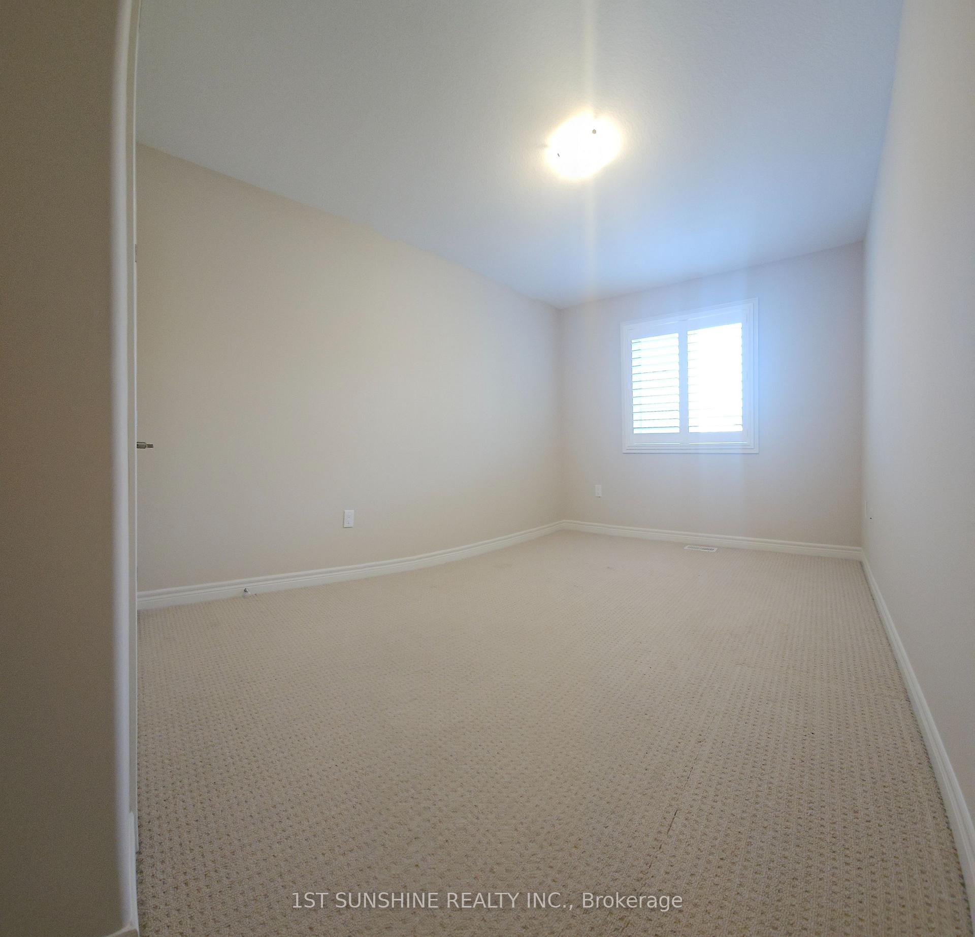 Photo 16 of 91 Chamomile Drive, Hamilton, Eleanor — HOMEH
