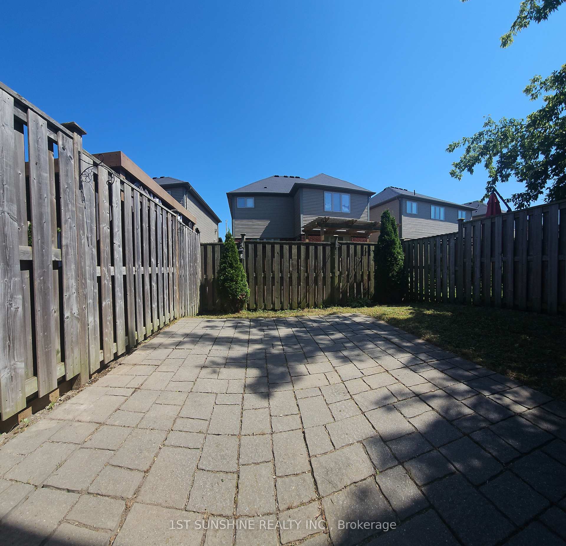 Photo 22 of 91 Chamomile Drive, Hamilton, Eleanor — HOMEH