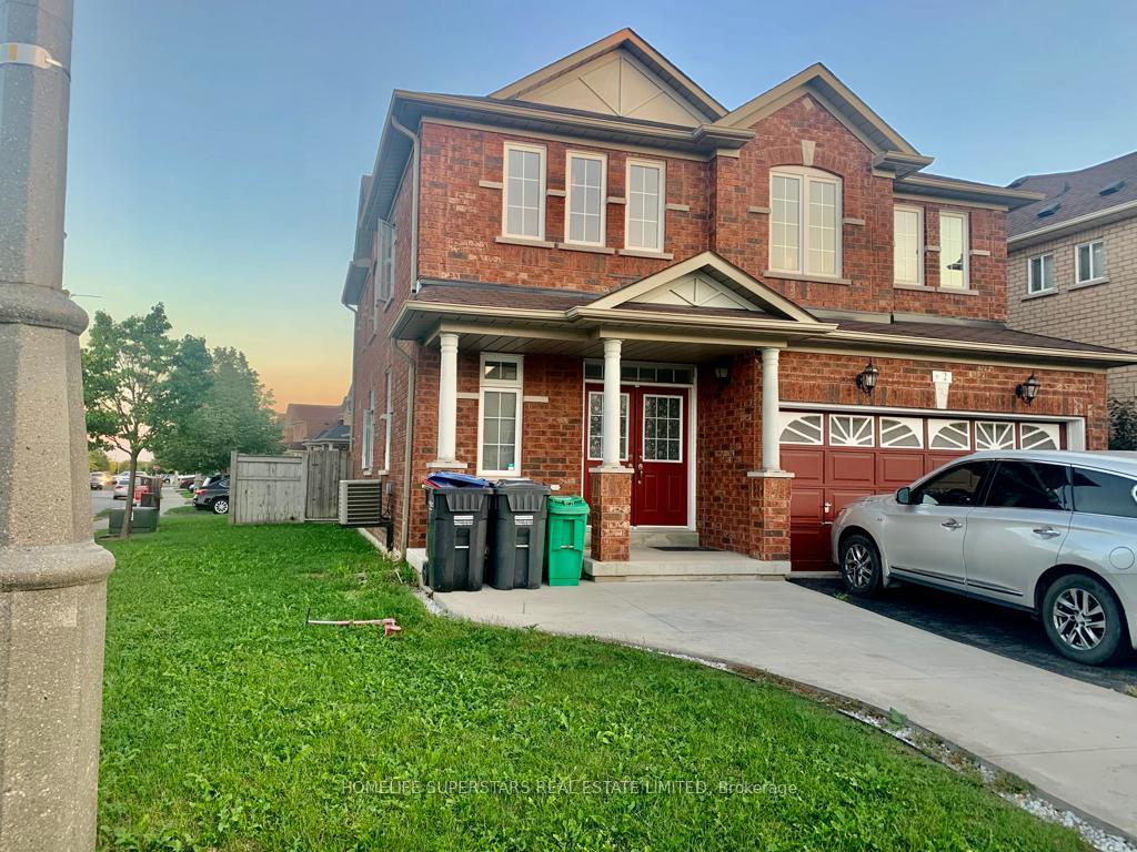 Photo 1 of 2 Arctic Fox Crescent, Brampton, Sandringham-Wellington — HOMEH