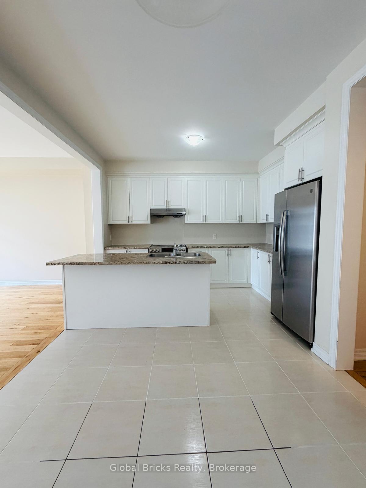 Photo 8 of 16 Talence Drive, Hamilton, Stoney Creek Mountain — HOMEH