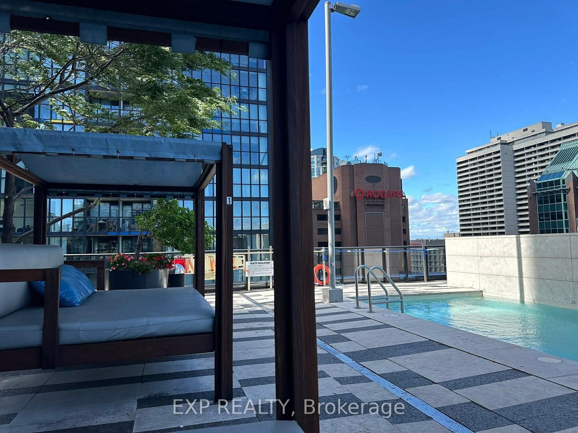 Photo 19 of Unit 4804, 101 Charles Street E, Toronto, Church-Yonge Corridor — HOMEH