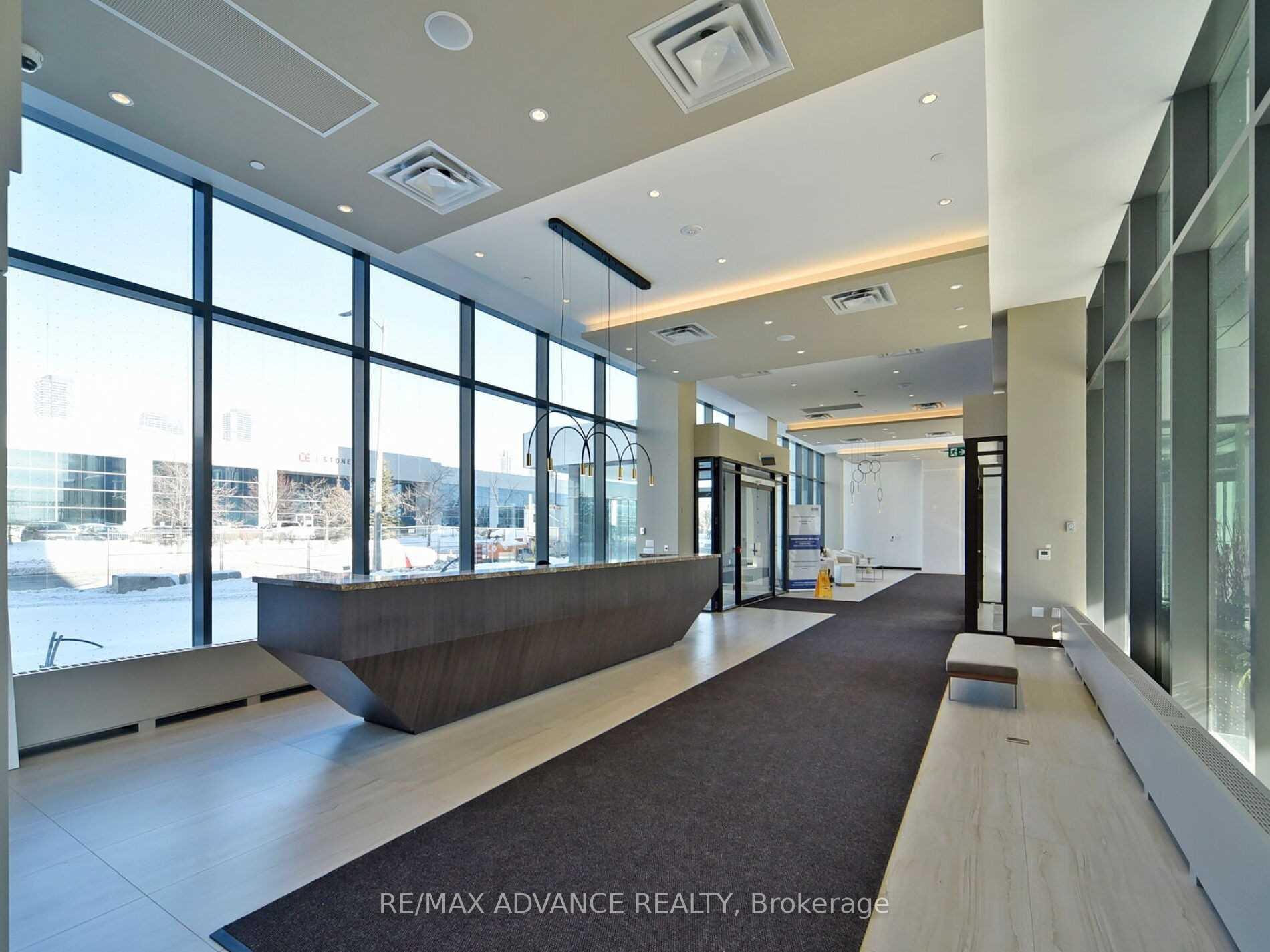 Photo 12 of Unit 521, 10 Honeycrisp Crescent, Vaughan, Vaughan Corporate Centre — HOMEH