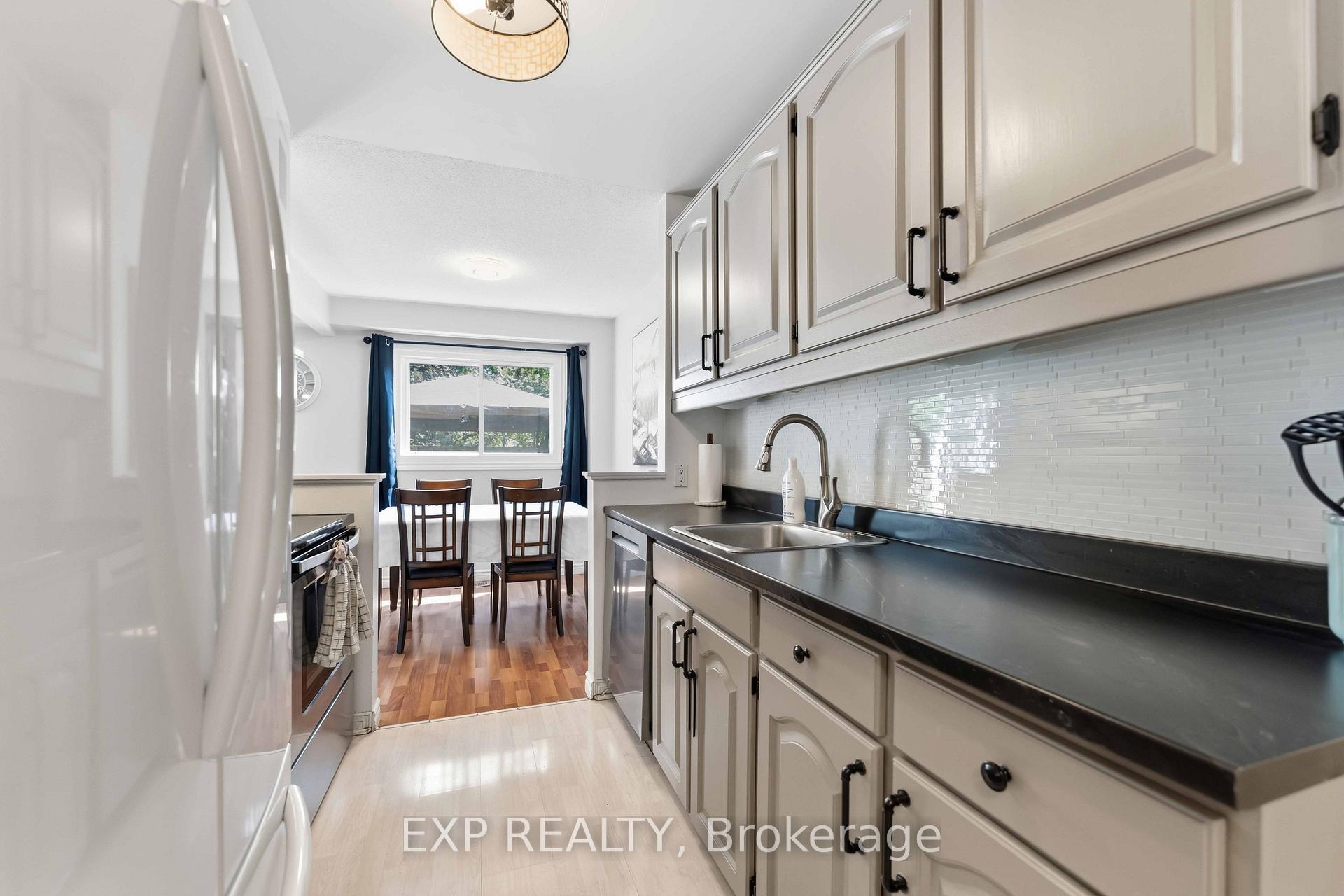 Photo 7 of Unit 52, 2078 Orient Park Drive, Ottawa, Blackburn Hamlet (South) — HOMEH