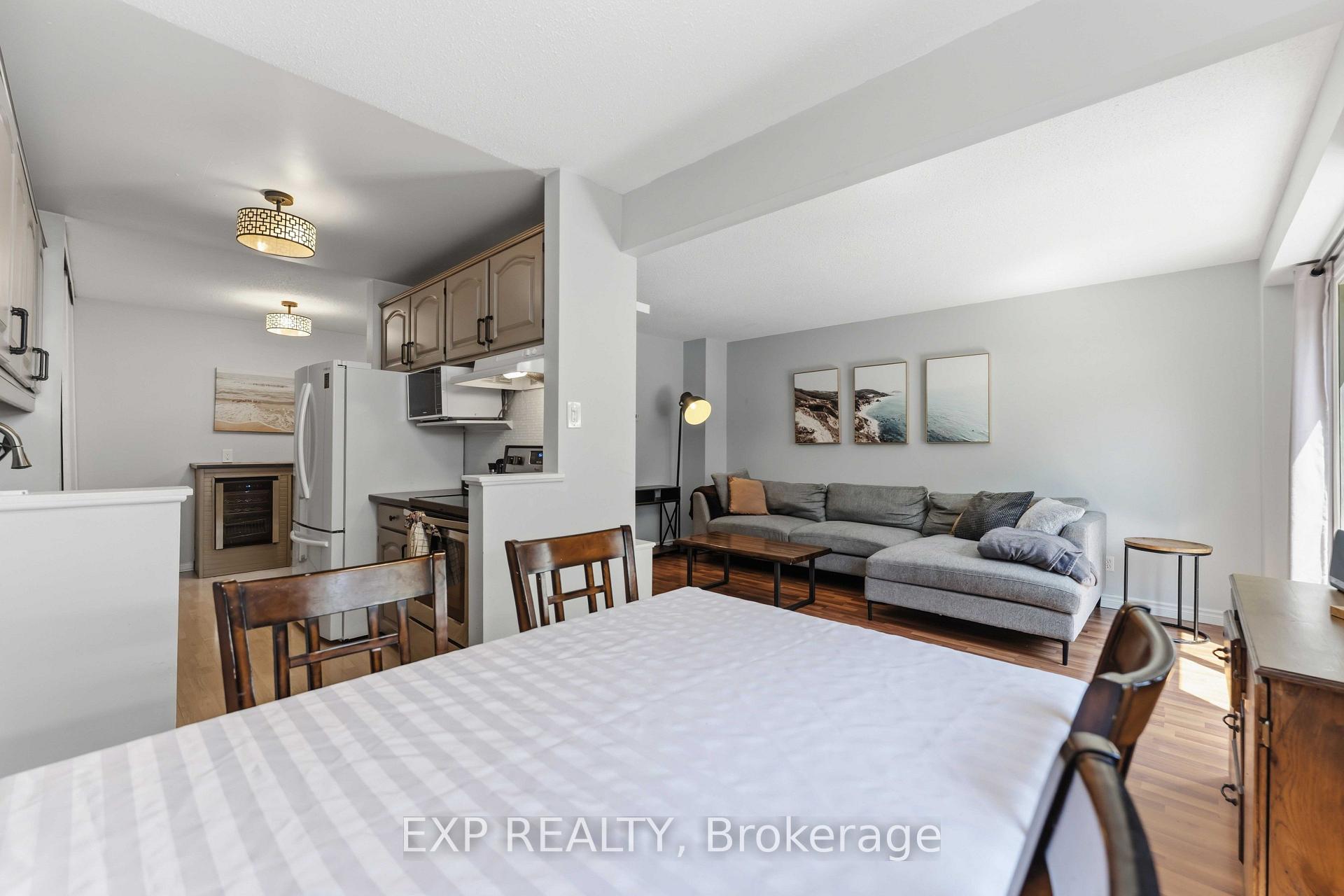 Photo 9 of Unit 52, 2078 Orient Park Drive, Ottawa, Blackburn Hamlet (South) — HOMEH