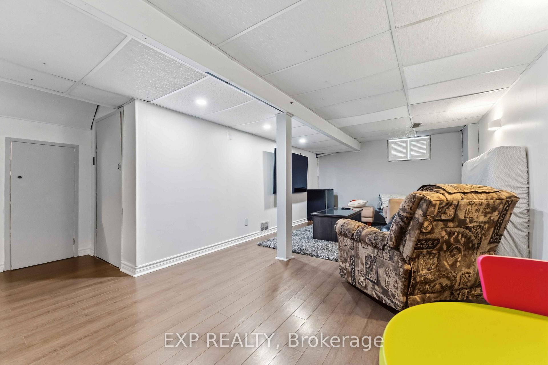 Photo 16 of Unit 52, 2078 Orient Park Drive, Ottawa, Blackburn Hamlet (South) — HOMEH