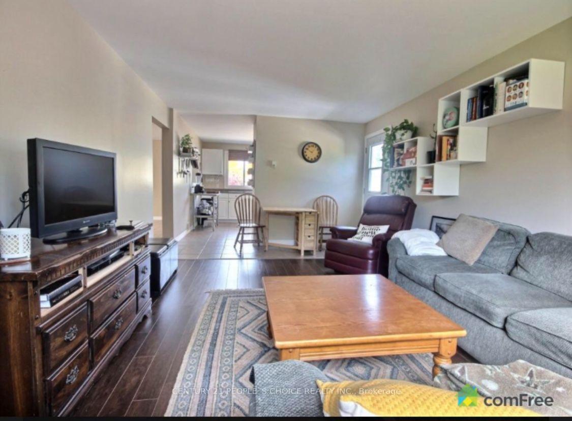 Photo 4 of Unit 2, 3784 Sinnicks Avenue, Niagara Falls, Church's Lane — HOMEH