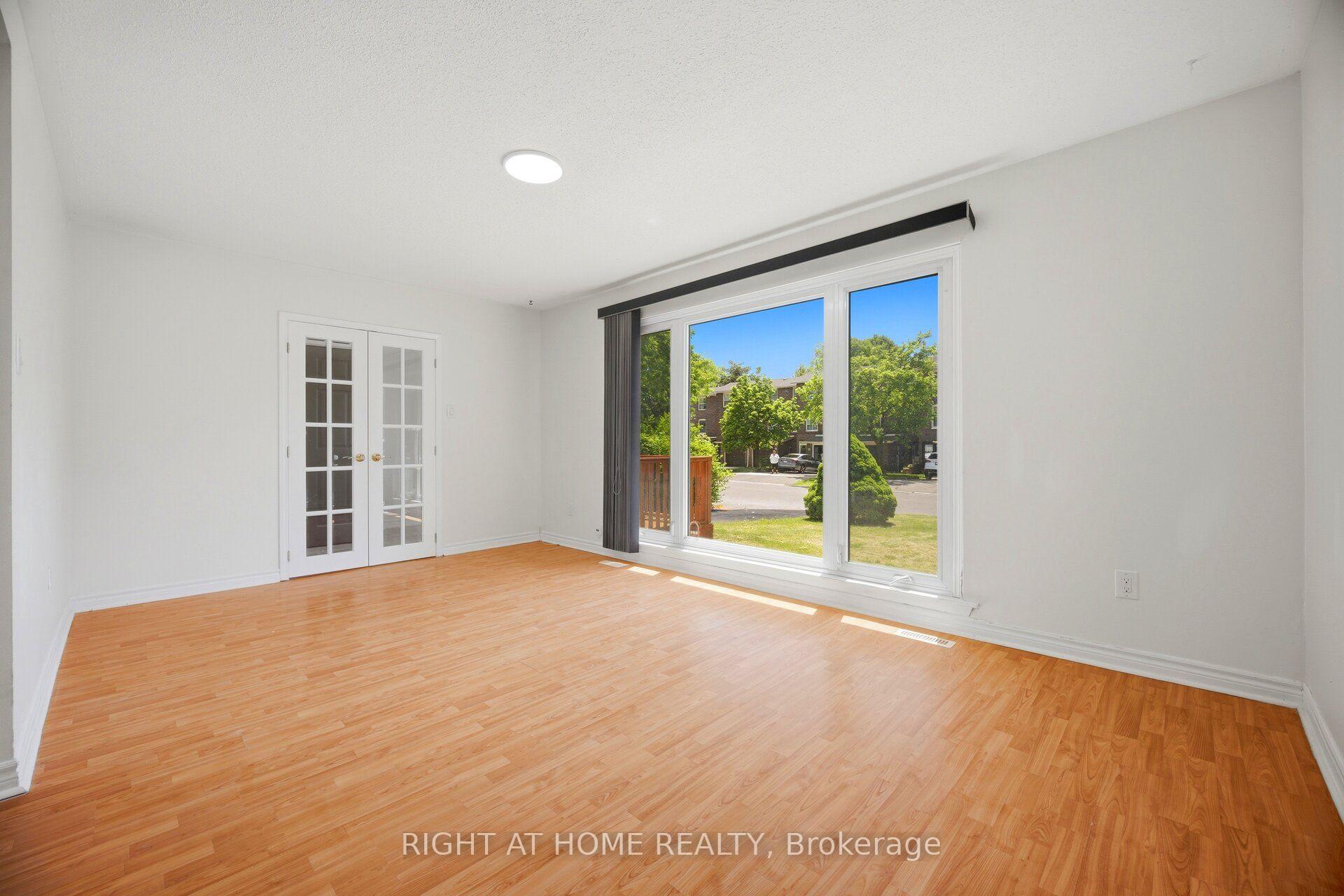 Photo 9 of 59 Edenborough Drive, Brampton, Southgate — HOMEH