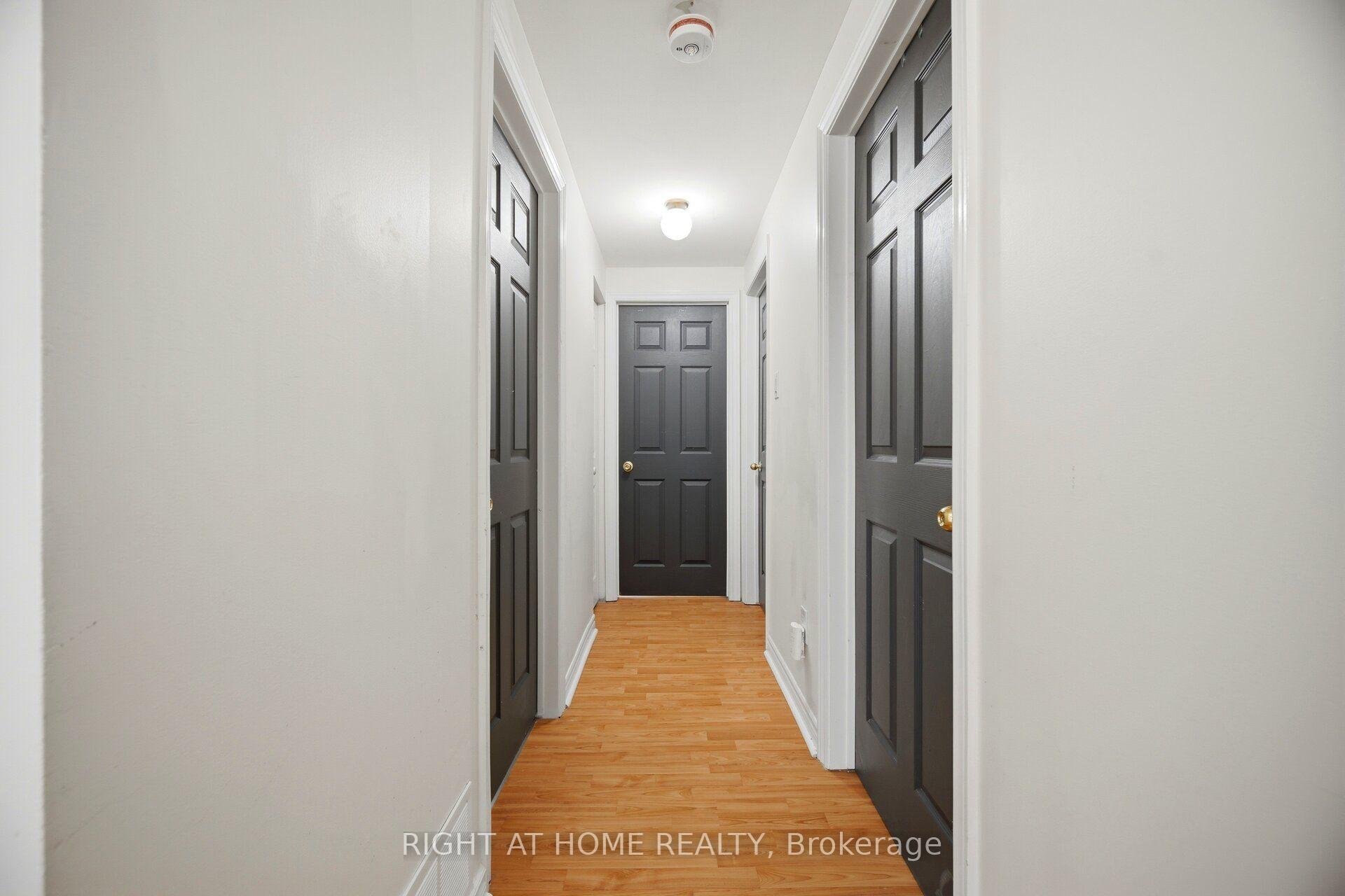 Photo 12 of 59 Edenborough Drive, Brampton, Southgate — HOMEH