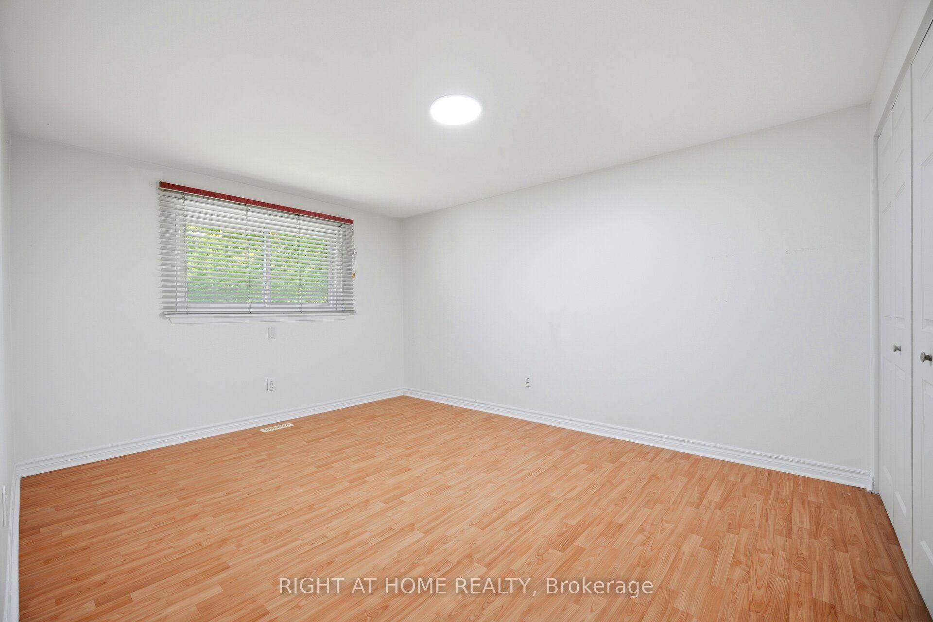 Photo 16 of 59 Edenborough Drive, Brampton, Southgate — HOMEH