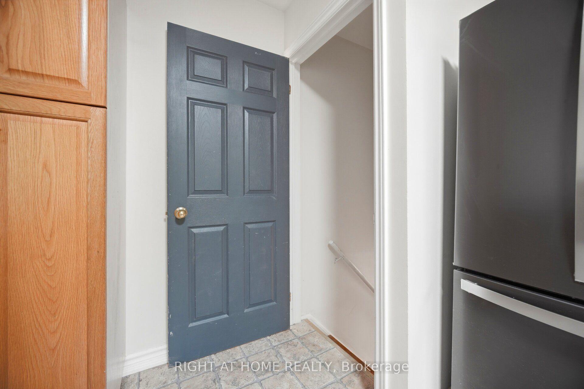 Photo 21 of 59 Edenborough Drive, Brampton, Southgate — HOMEH