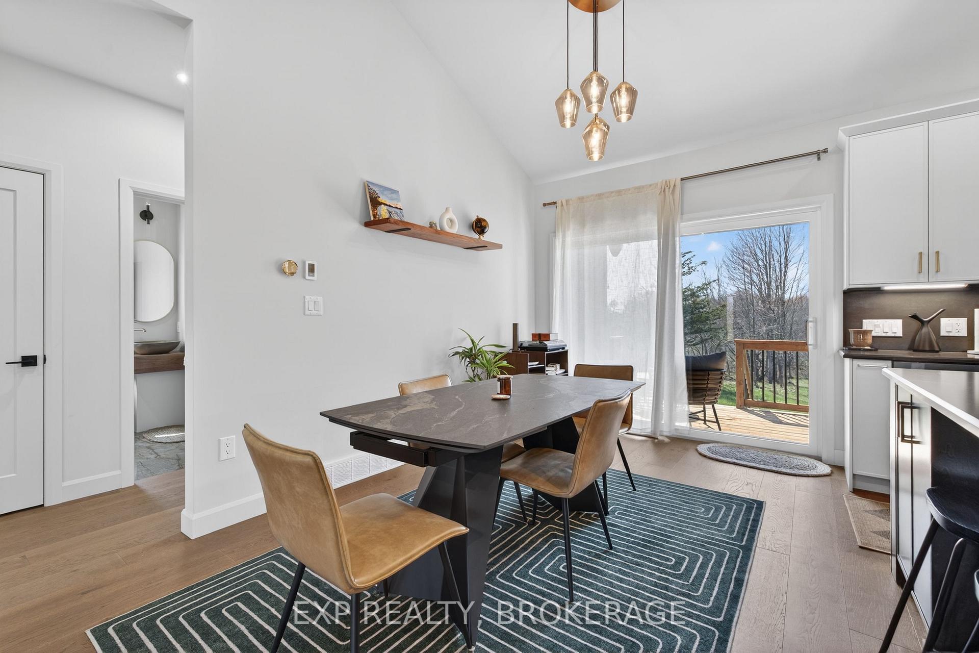 Photo 9 of 9304 Perth Road, Rideau Lakes, Rideau Lakes (North Crosby) Twp — HOMEH