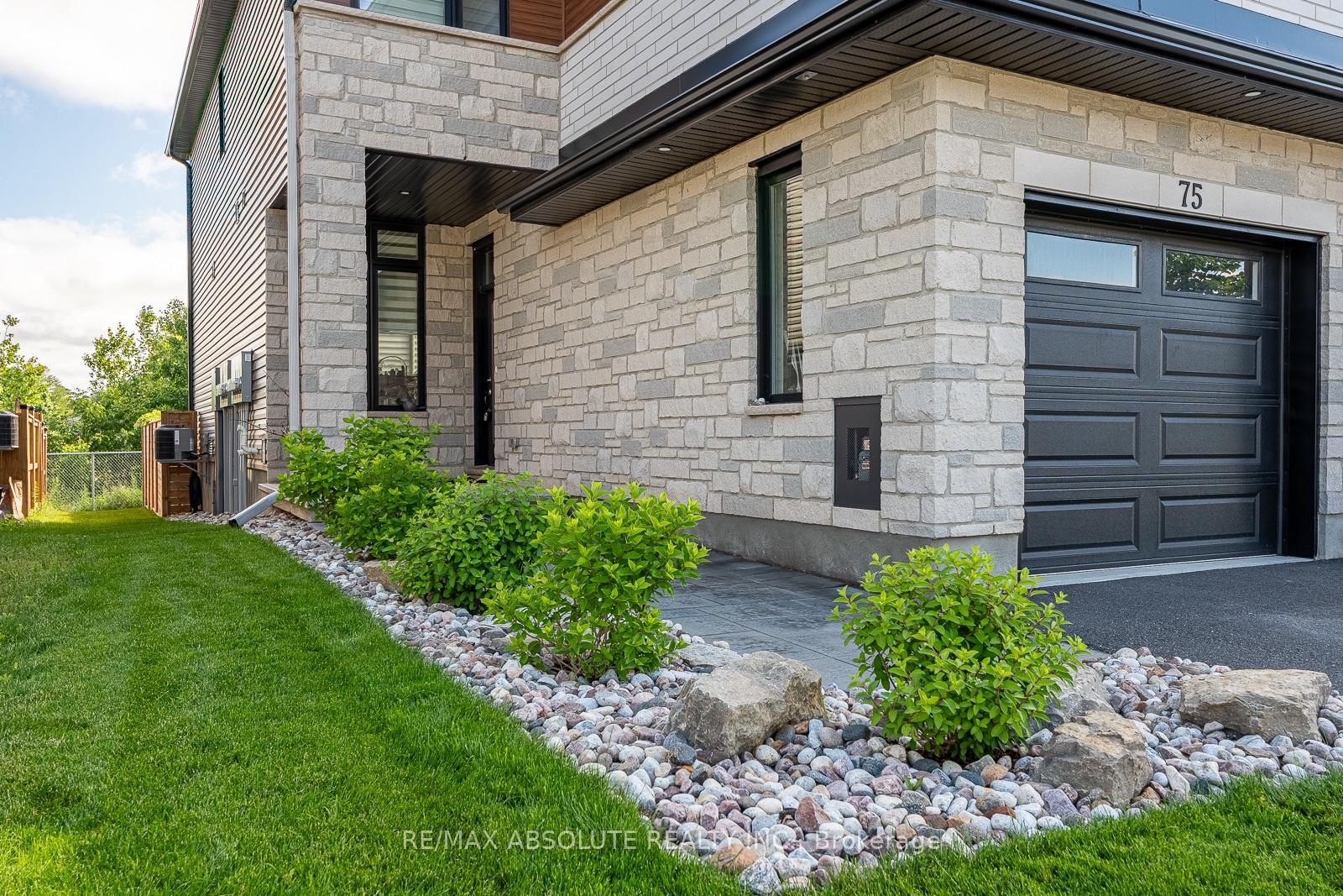 Photo 2 of 75 O'Donovan Drive, Carleton Place, Carleton Place — HOMEH