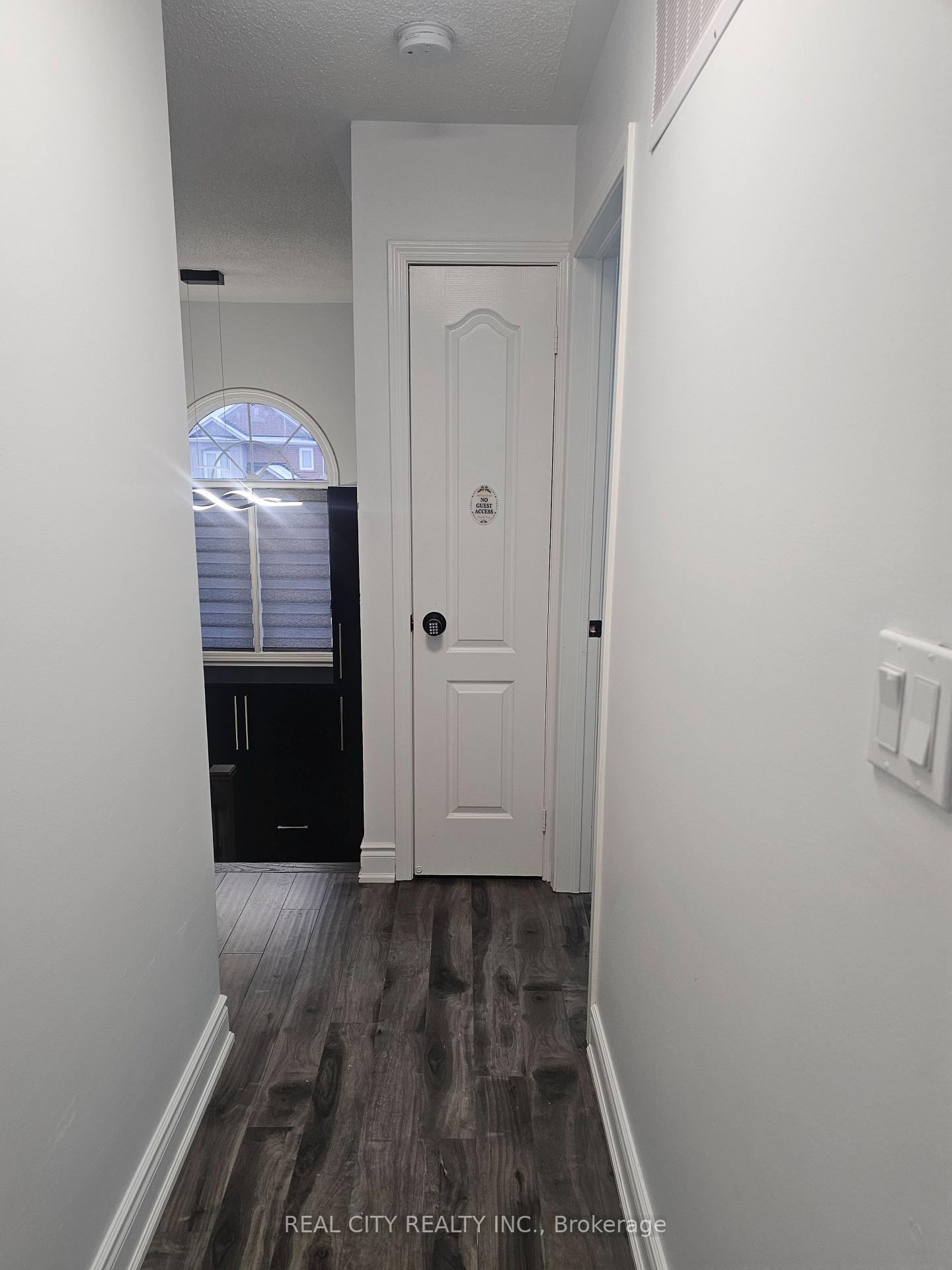 Photo 28 of 1680 Samuelson Circle, Mississauga, Meadowvale Village — HOMEH