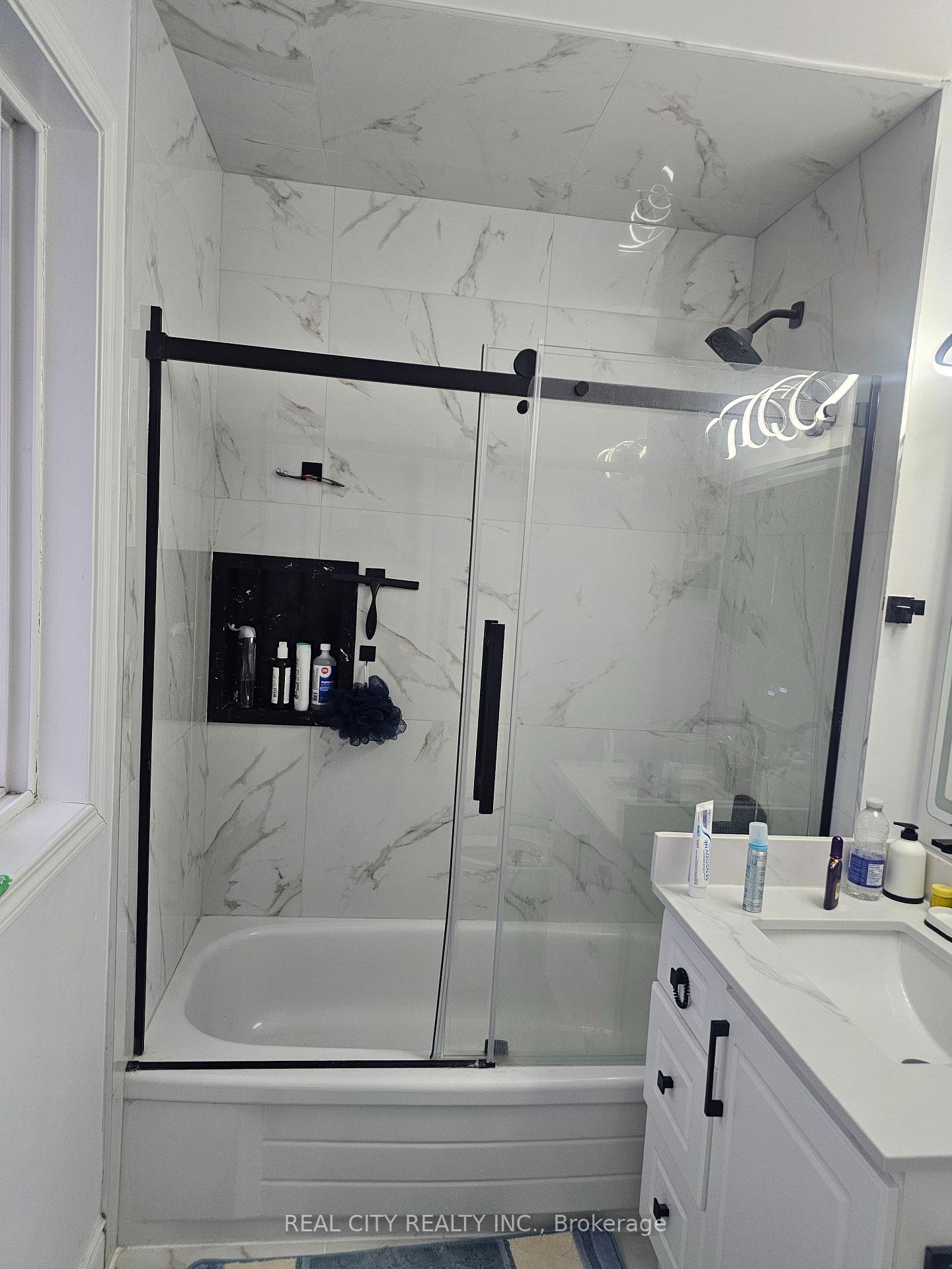 Photo 31 of 1680 Samuelson Circle, Mississauga, Meadowvale Village — HOMEH