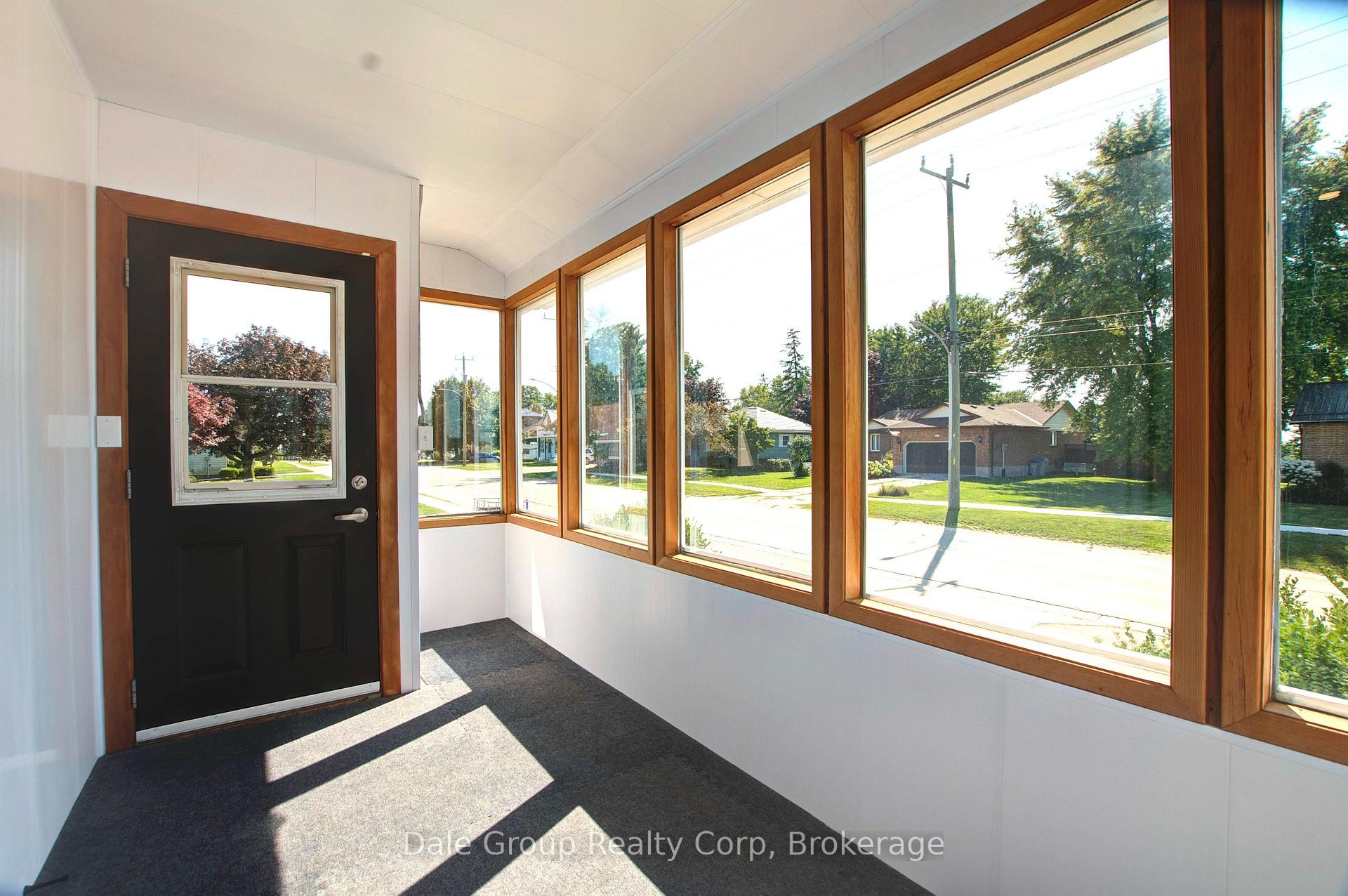 Photo 2 of 293 Albert Street, Central Huron, Clinton — HOMEH