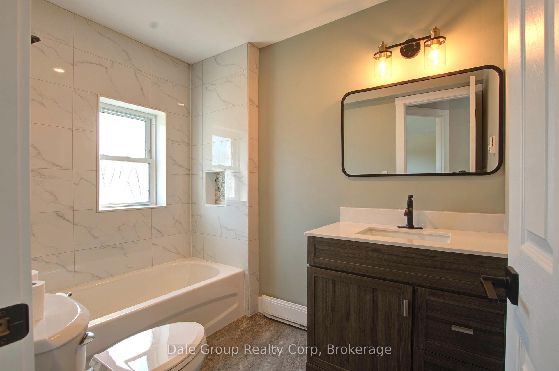 Photo 7 of 293 Albert Street, Central Huron, Clinton — HOMEH