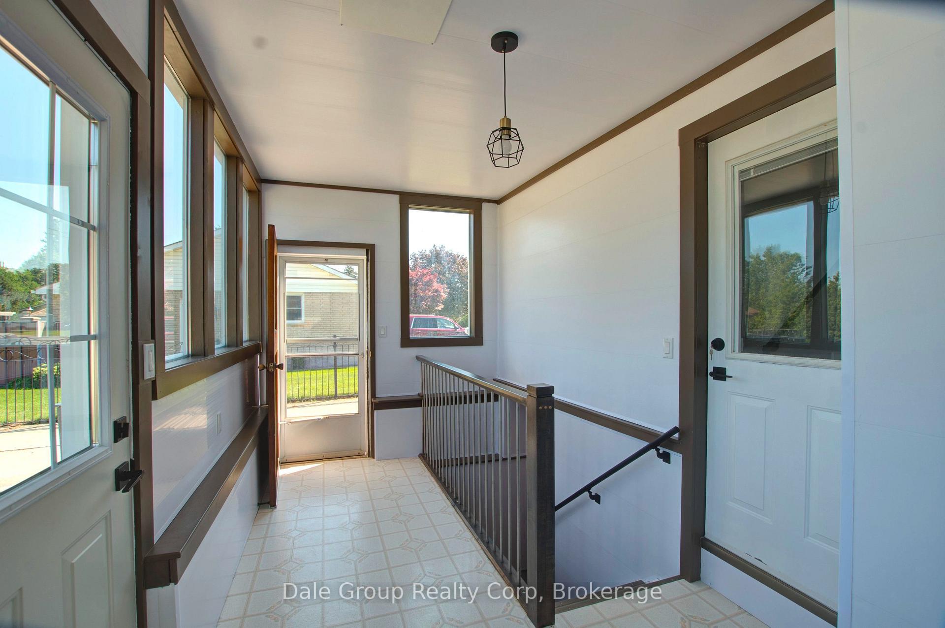 Photo 8 of 293 Albert Street, Central Huron, Clinton — HOMEH