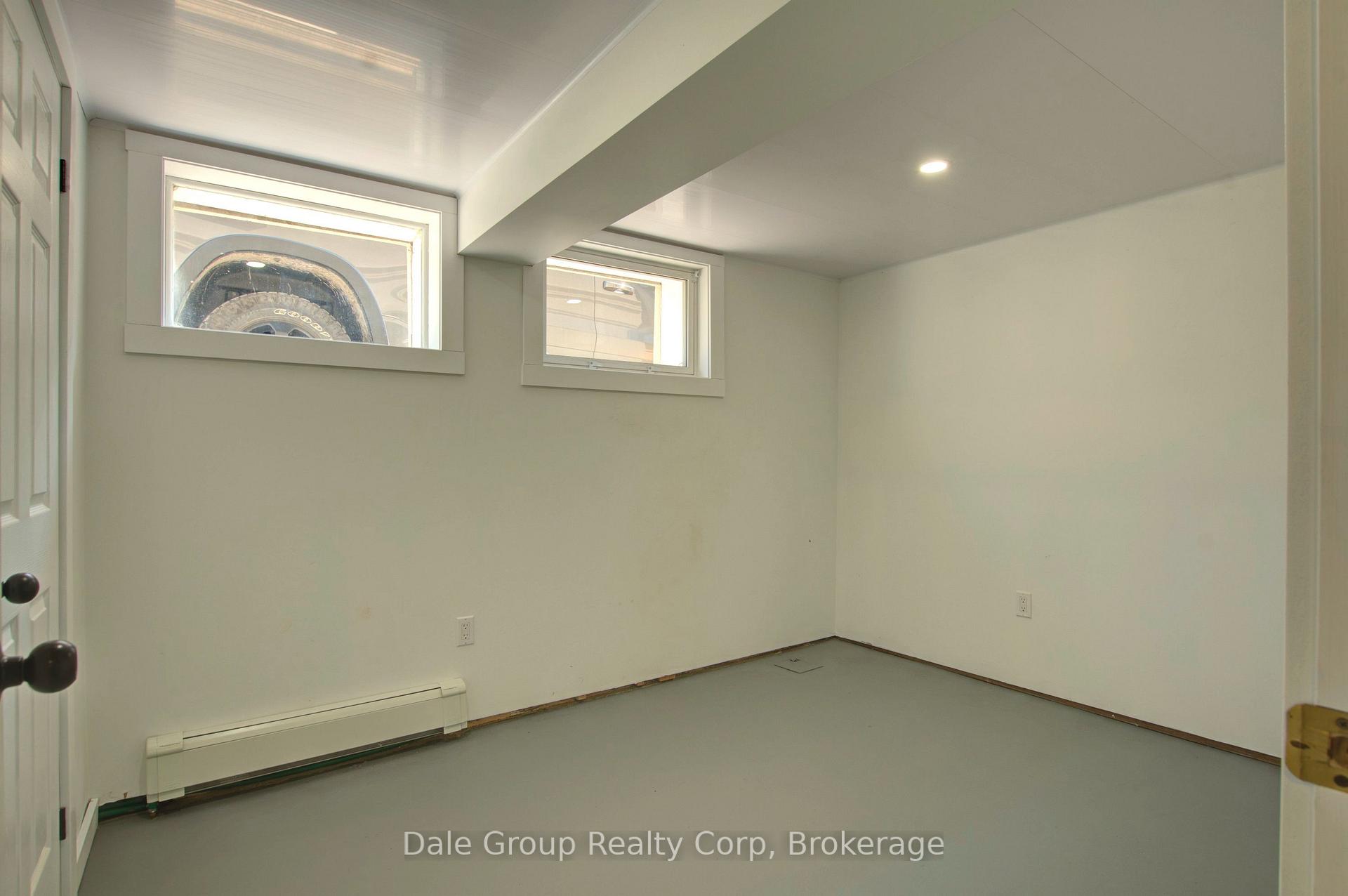 Photo 11 of 293 Albert Street, Central Huron, Clinton — HOMEH