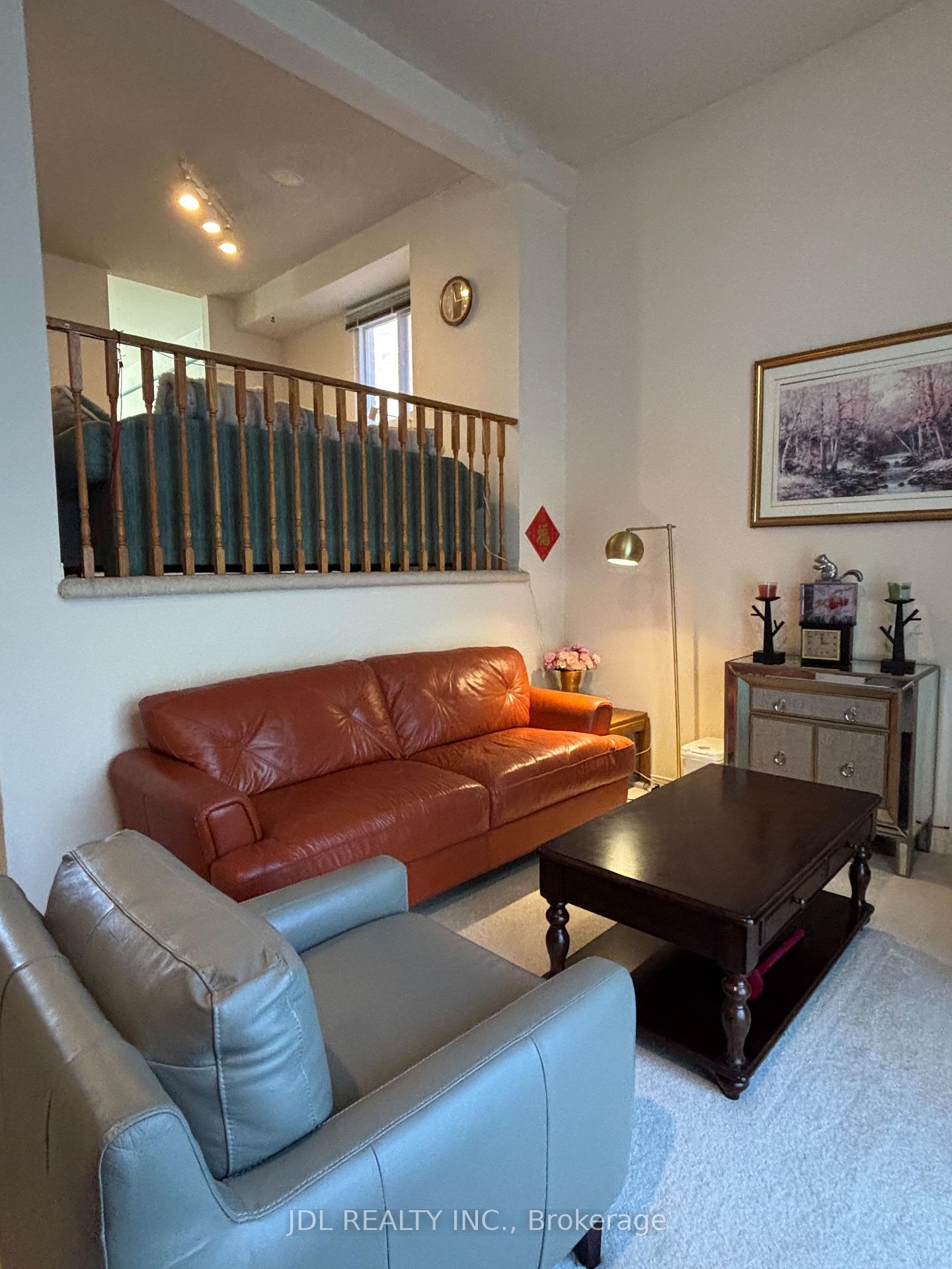 Photo 6 of 65 Cottonwood Court, Markham, Bayview Fairway-Bayview Country Club Estates — HOMEH