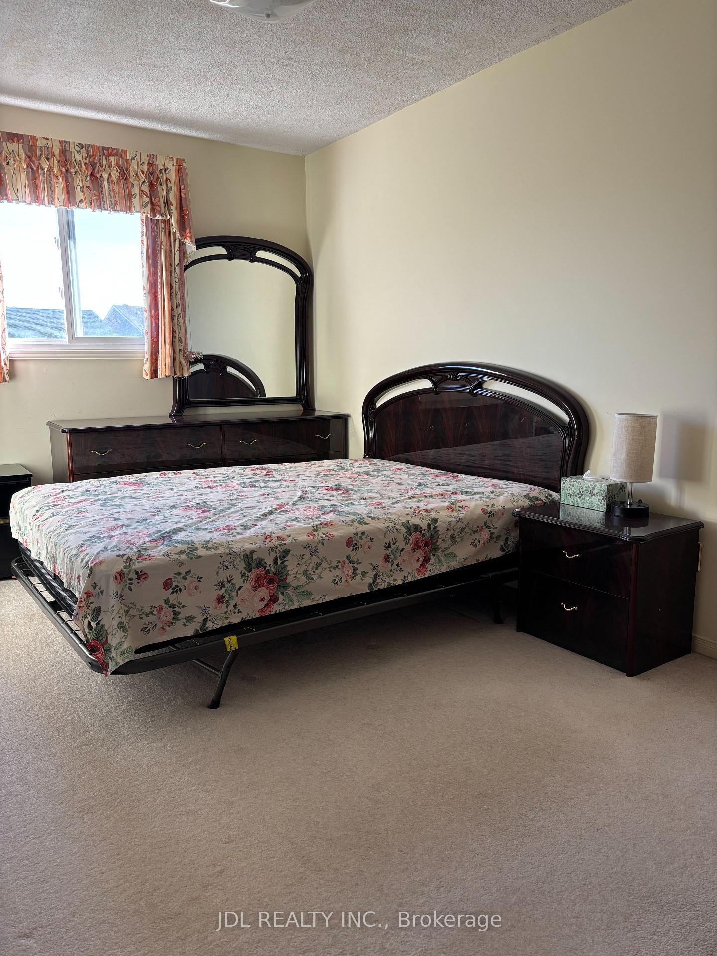 Photo 14 of 65 Cottonwood Court, Markham, Bayview Fairway-Bayview Country Club Estates — HOMEH