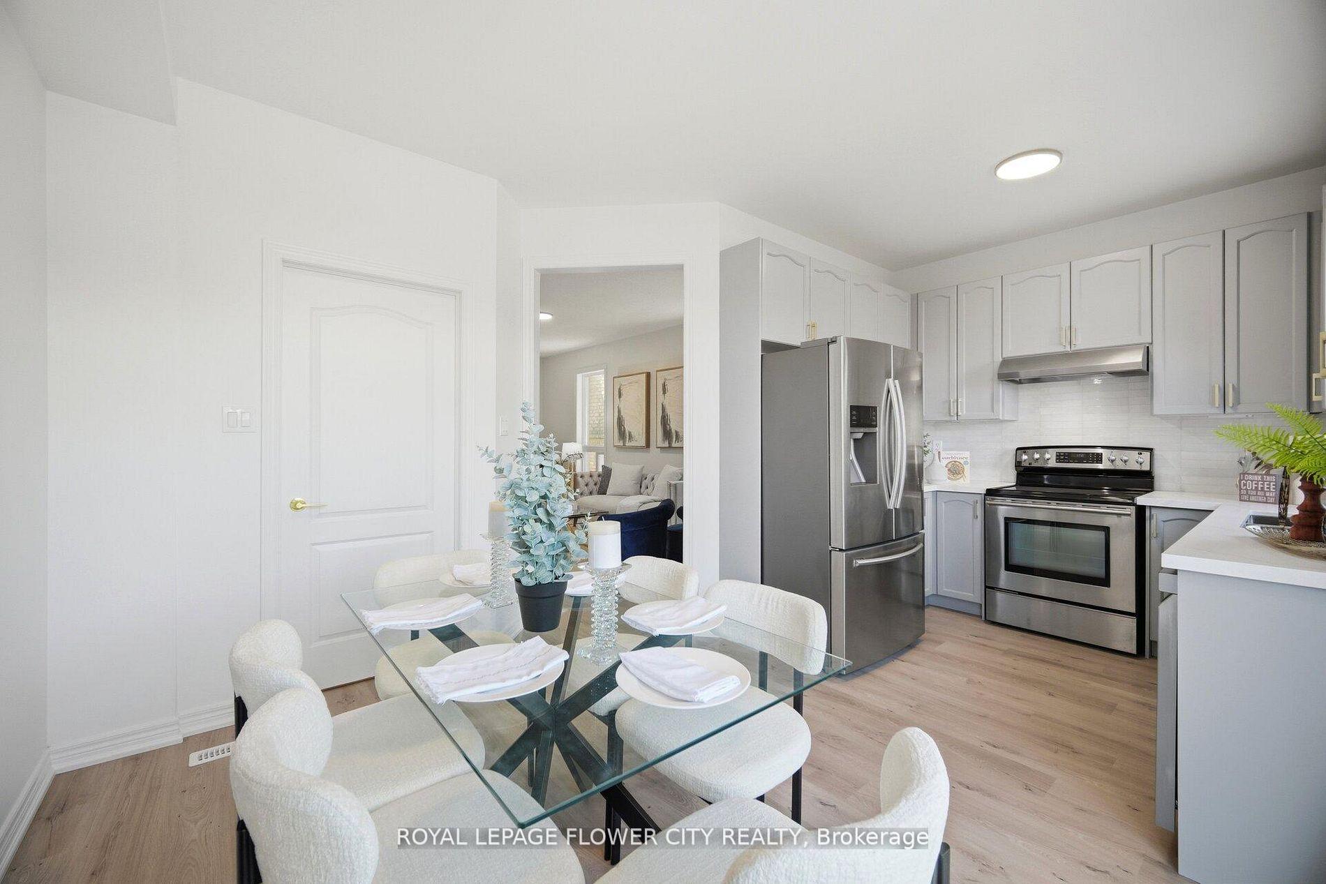 Photo 11 of 24 Martree Crescent, Brampton, Madoc — HOMEH