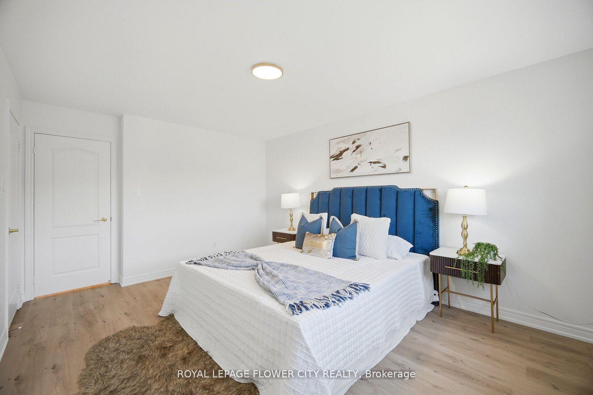 Photo 17 of 24 Martree Crescent, Brampton, Madoc — HOMEH