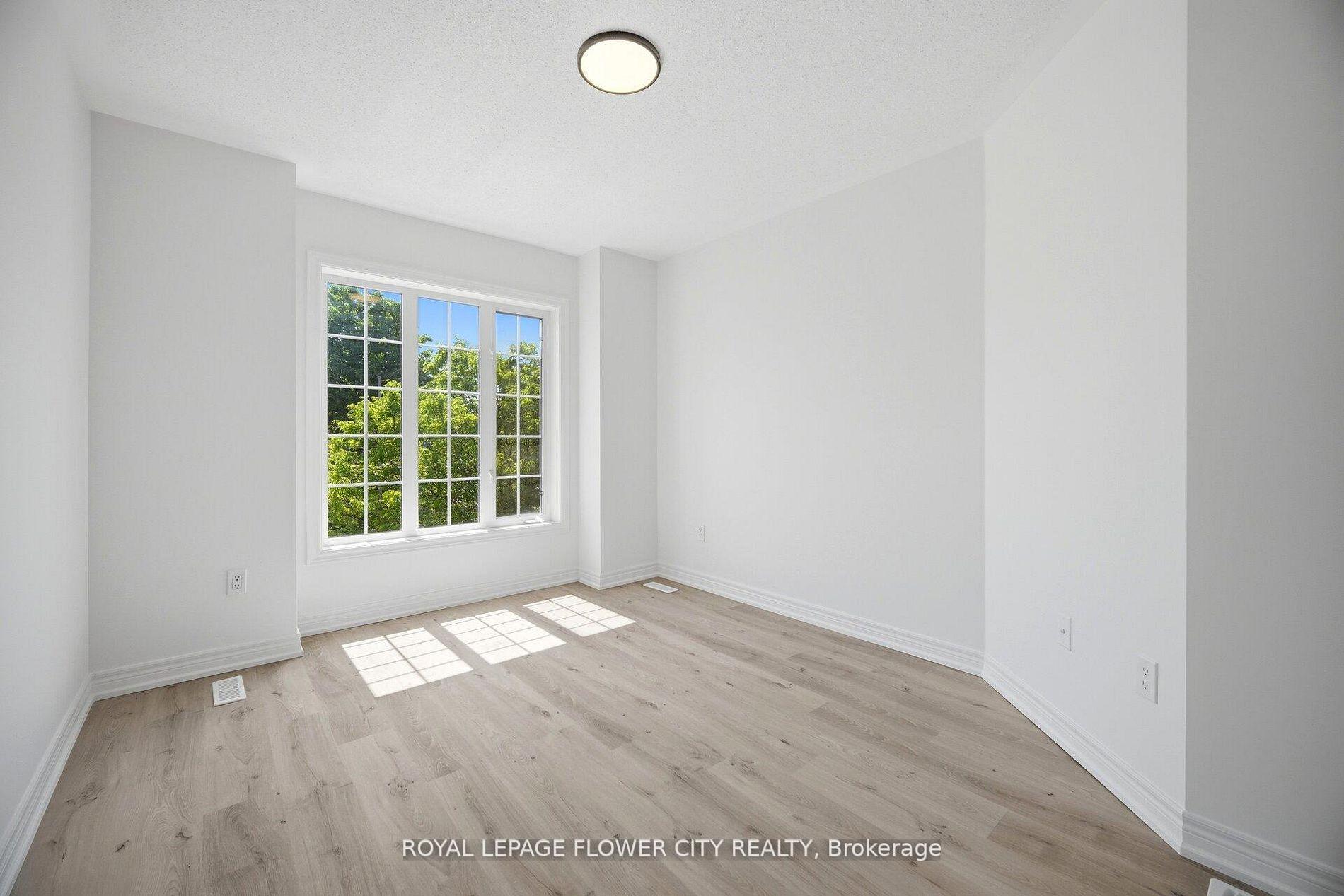 Photo 24 of 24 Martree Crescent, Brampton, Madoc — HOMEH