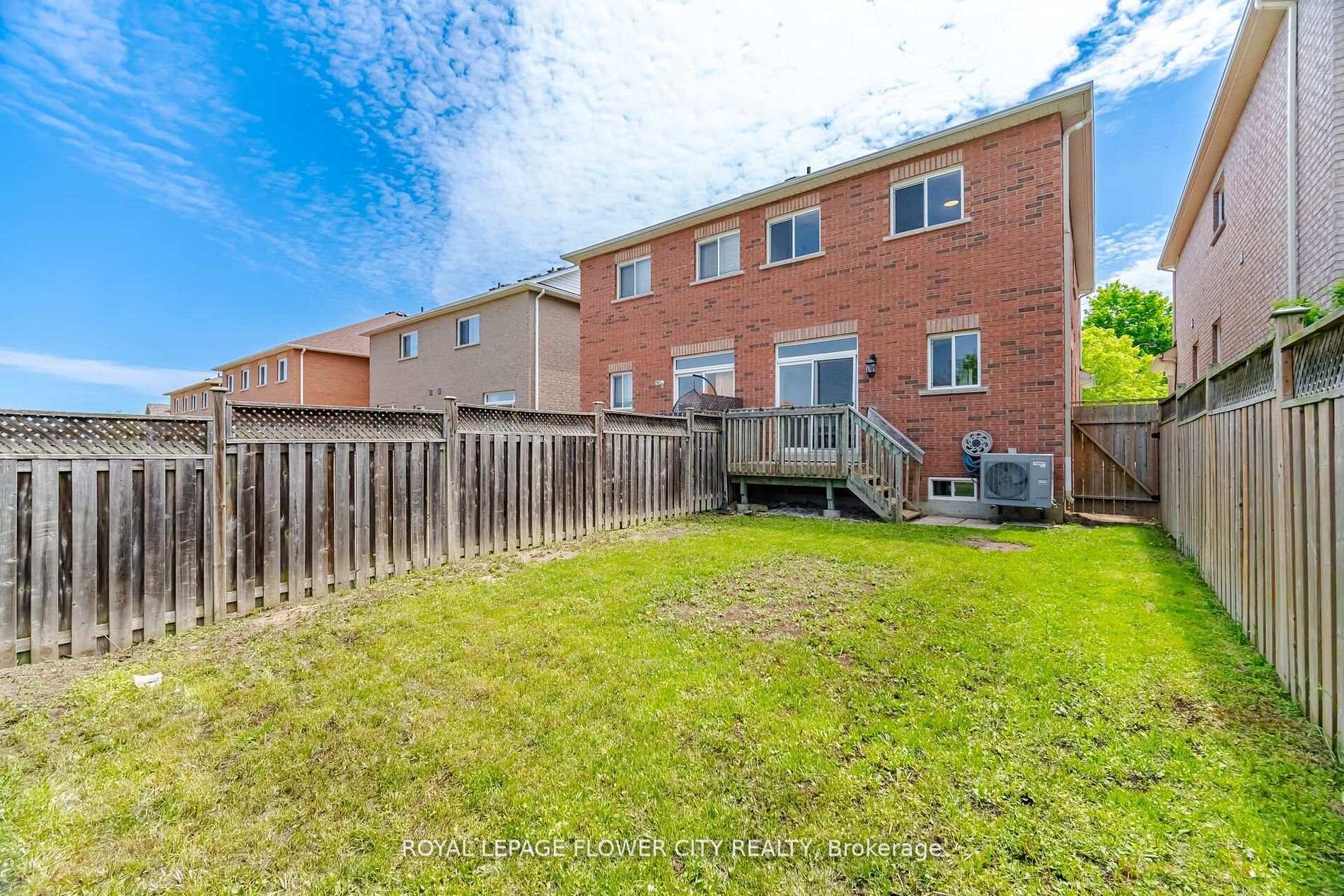 Photo 31 of 24 Martree Crescent, Brampton, Madoc — HOMEH