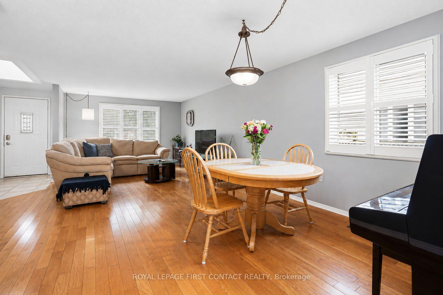 Photo 8 of 46 Jones Drive, Barrie, Grove East — HOMEH