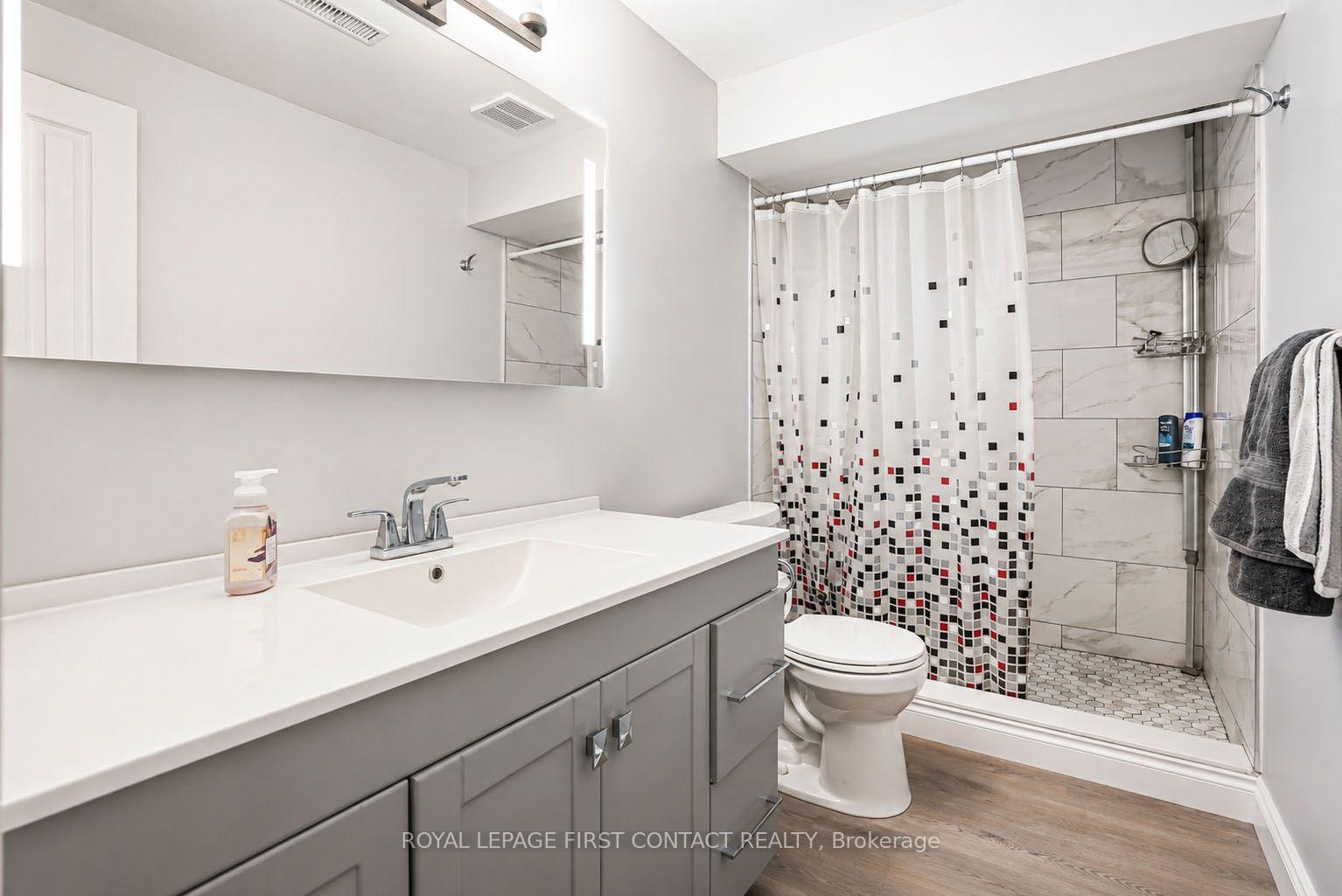 Photo 26 of 46 Jones Drive, Barrie, Grove East — HOMEH