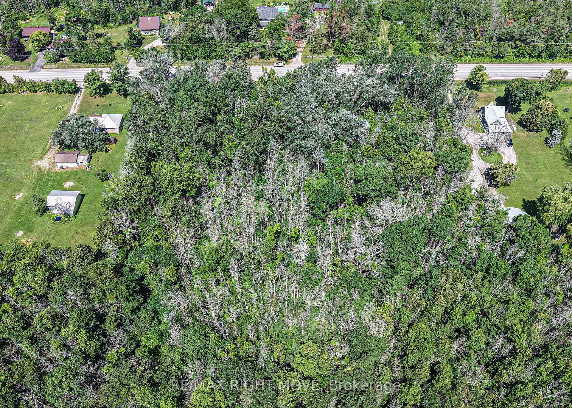 Photo 8 of 1197 Upper Big Chute Road, Severn, Rural Severn — HOMEH