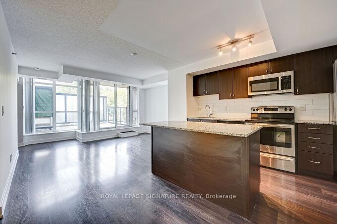 Photo 10 of Unit 201, 11 Superior Avenue, Etobicoke, Mimico — HOMEH