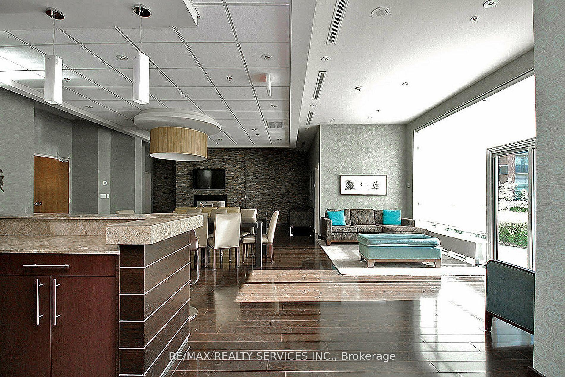 Photo 10 of Unit 2009, 215 Queen Street E, Brampton, Queen Street Corridor — HOMEH