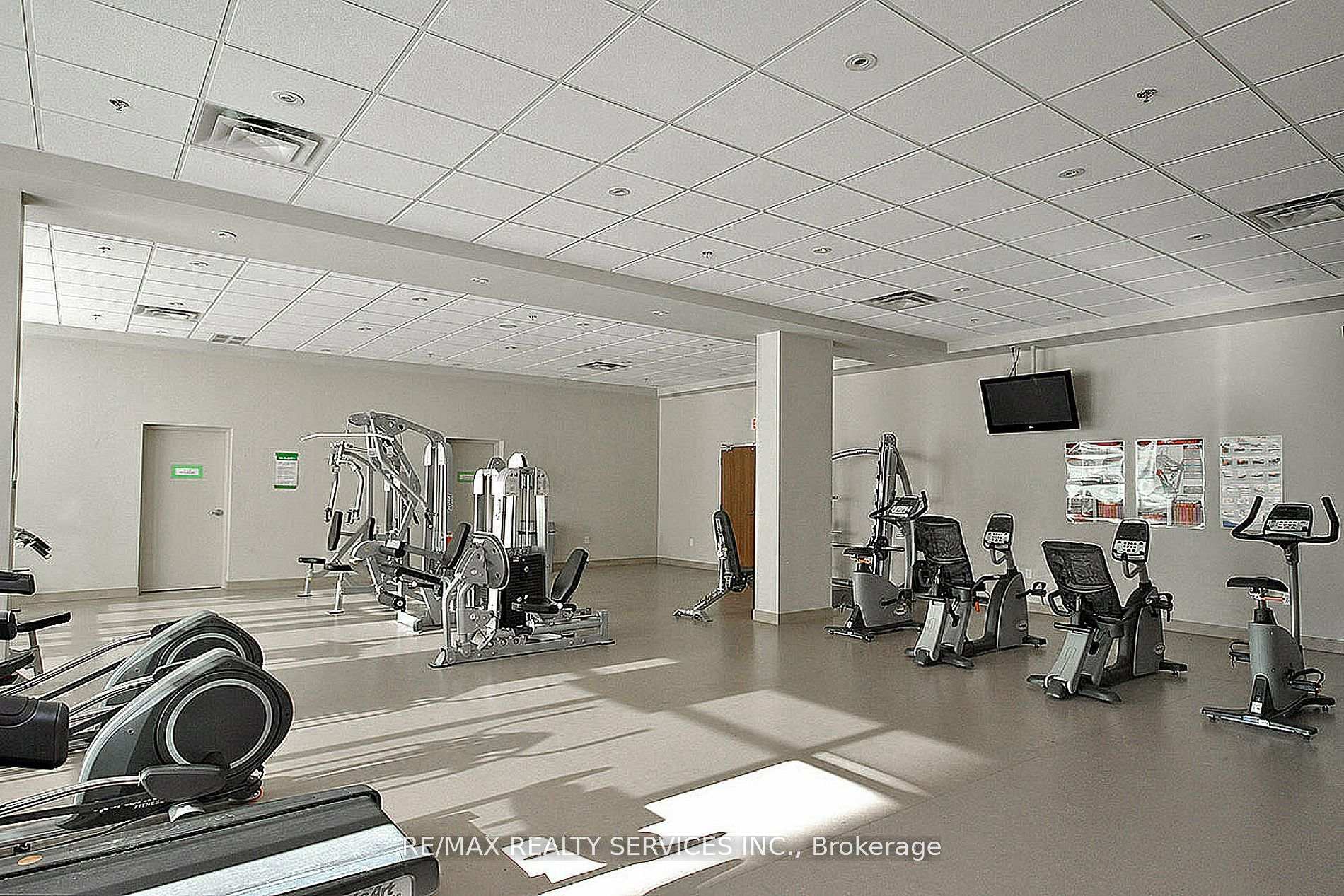 Photo 14 of Unit 2009, 215 Queen Street E, Brampton, Queen Street Corridor — HOMEH